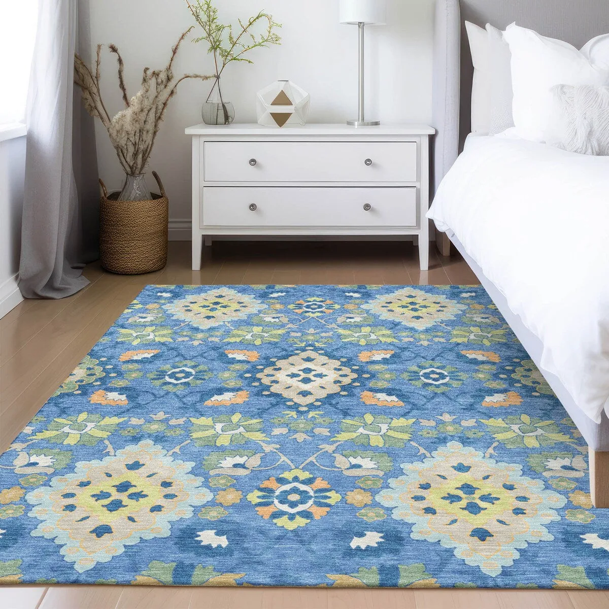 Machine Washable Indoor/ Outdoor Boho Traditional Chantille Rug