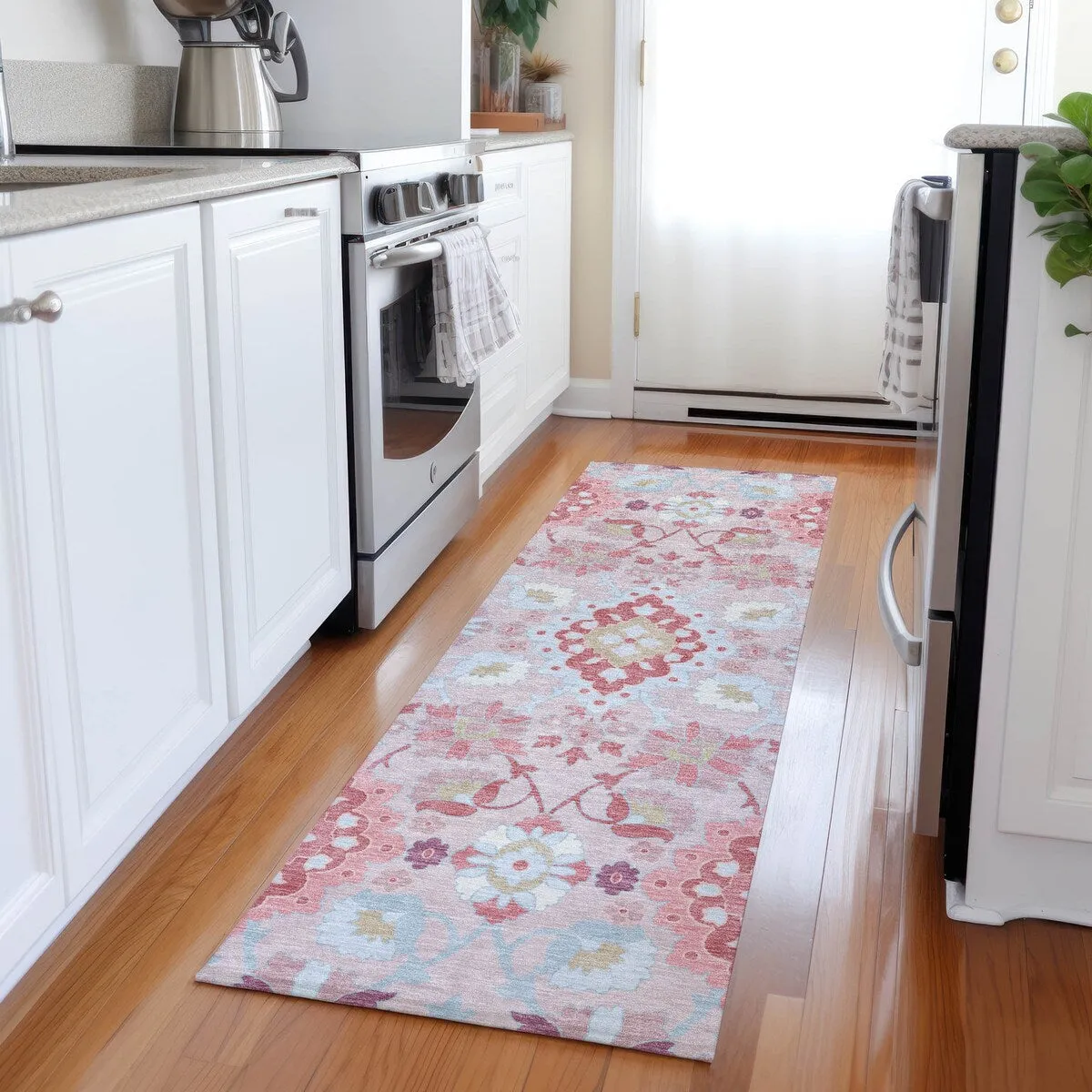 Machine Washable Indoor/ Outdoor Boho Traditional Chantille Rug