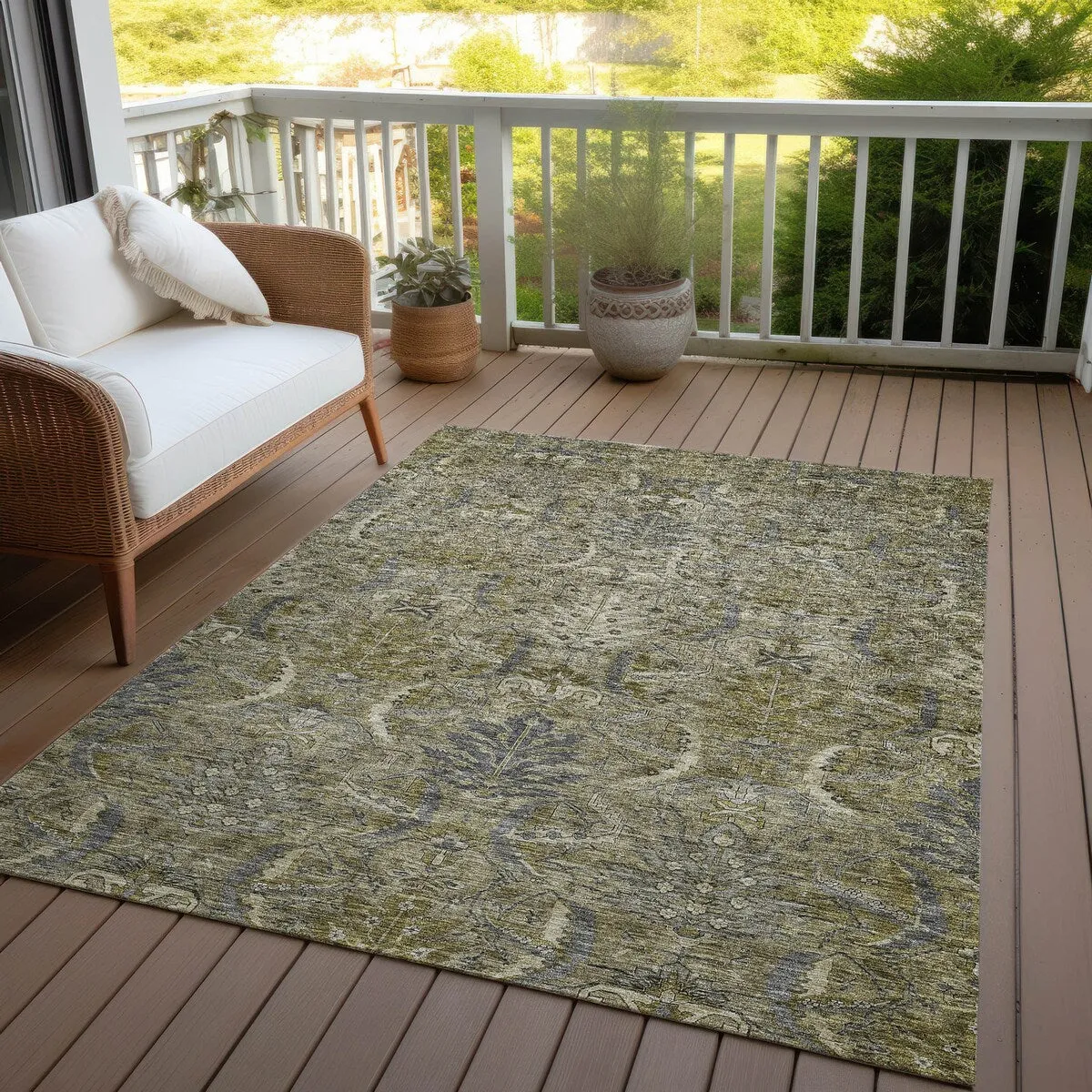 Machine Washable Indoor/ Outdoor Boho Traditional Chantille Rug
