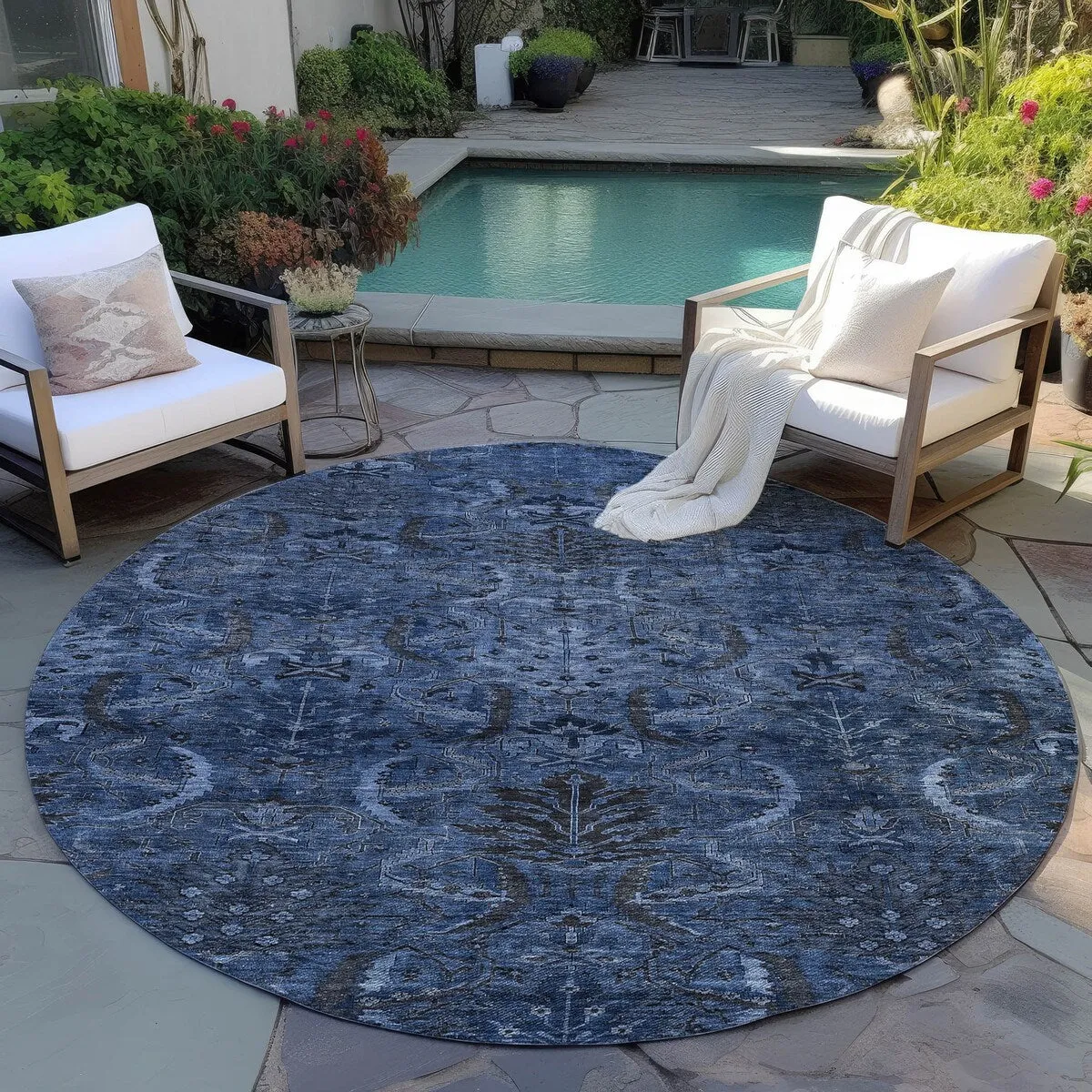 Machine Washable Indoor/ Outdoor Boho Traditional Chantille Rug