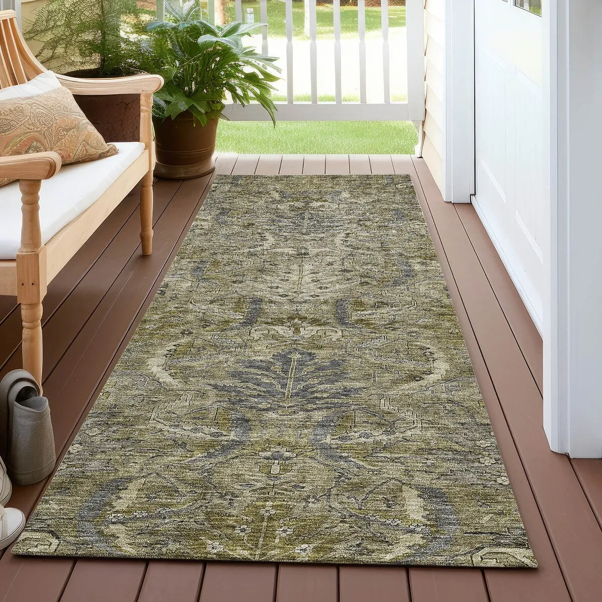 Machine Washable Indoor/ Outdoor Boho Traditional Chantille Rug