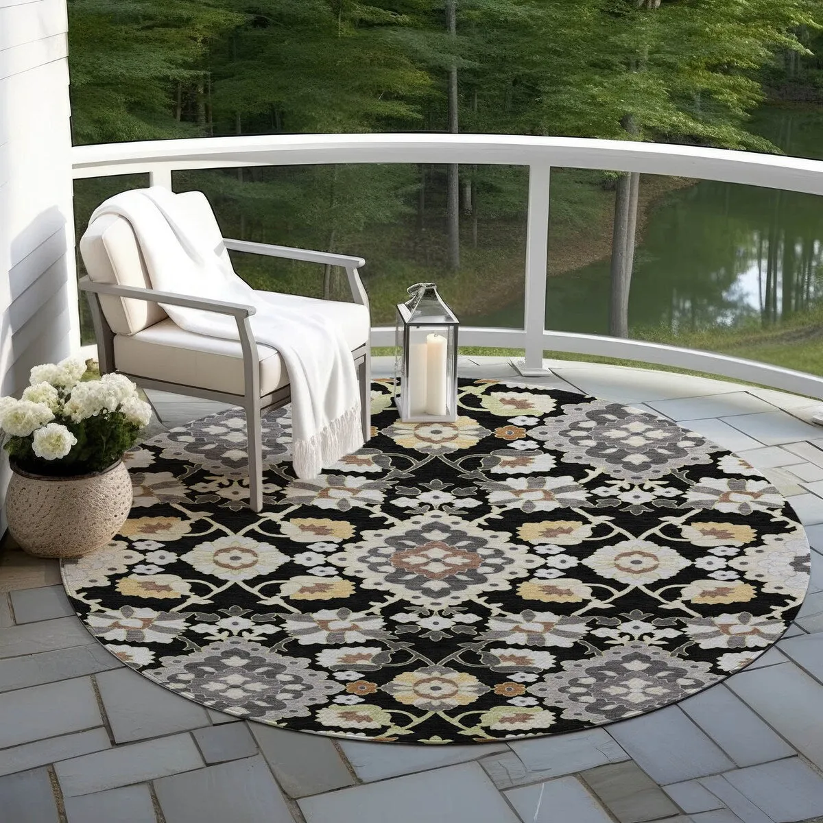 Machine Washable Indoor/ Outdoor Boho Traditional Chantille Rug