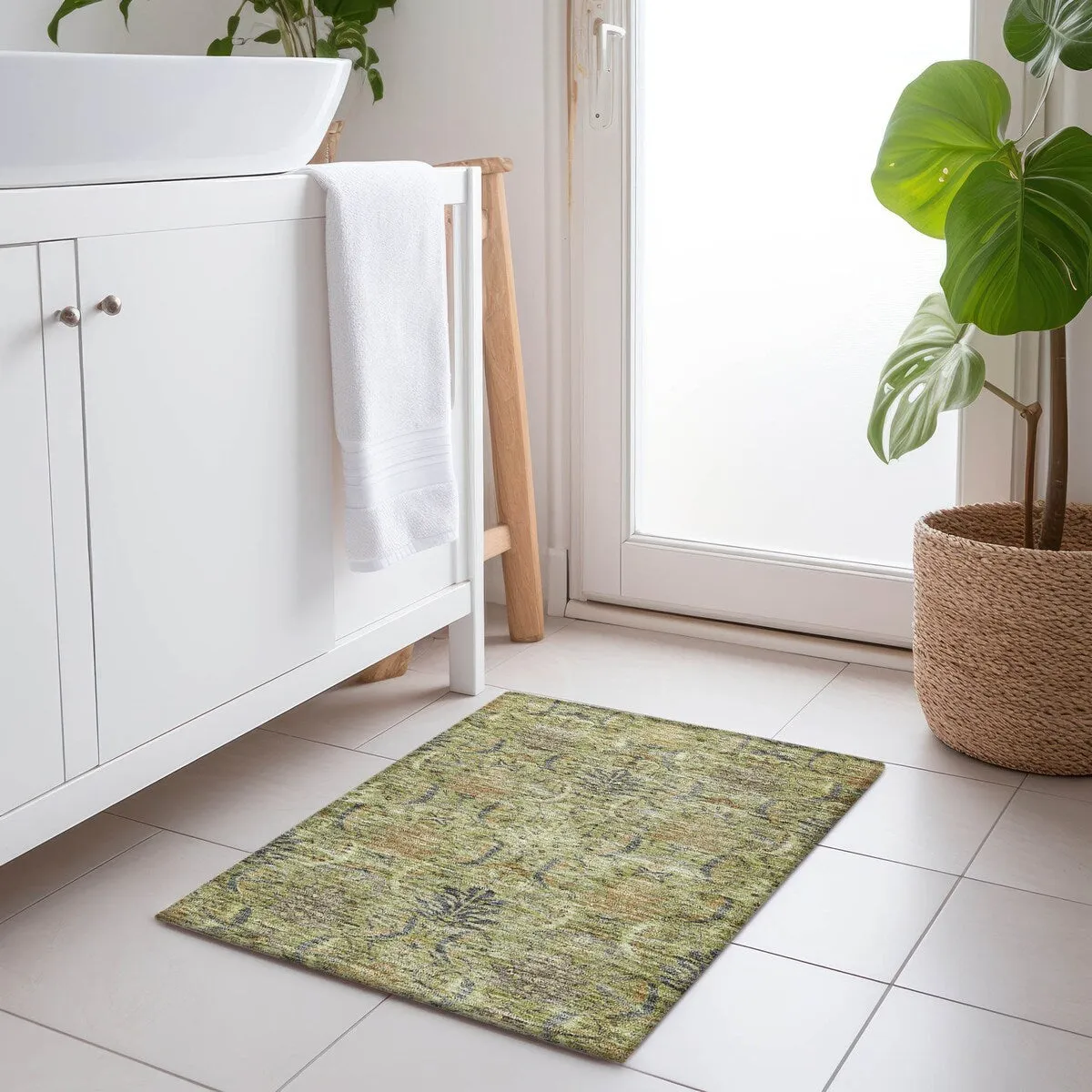 Machine Washable Indoor/ Outdoor Boho Traditional Chantille Rug