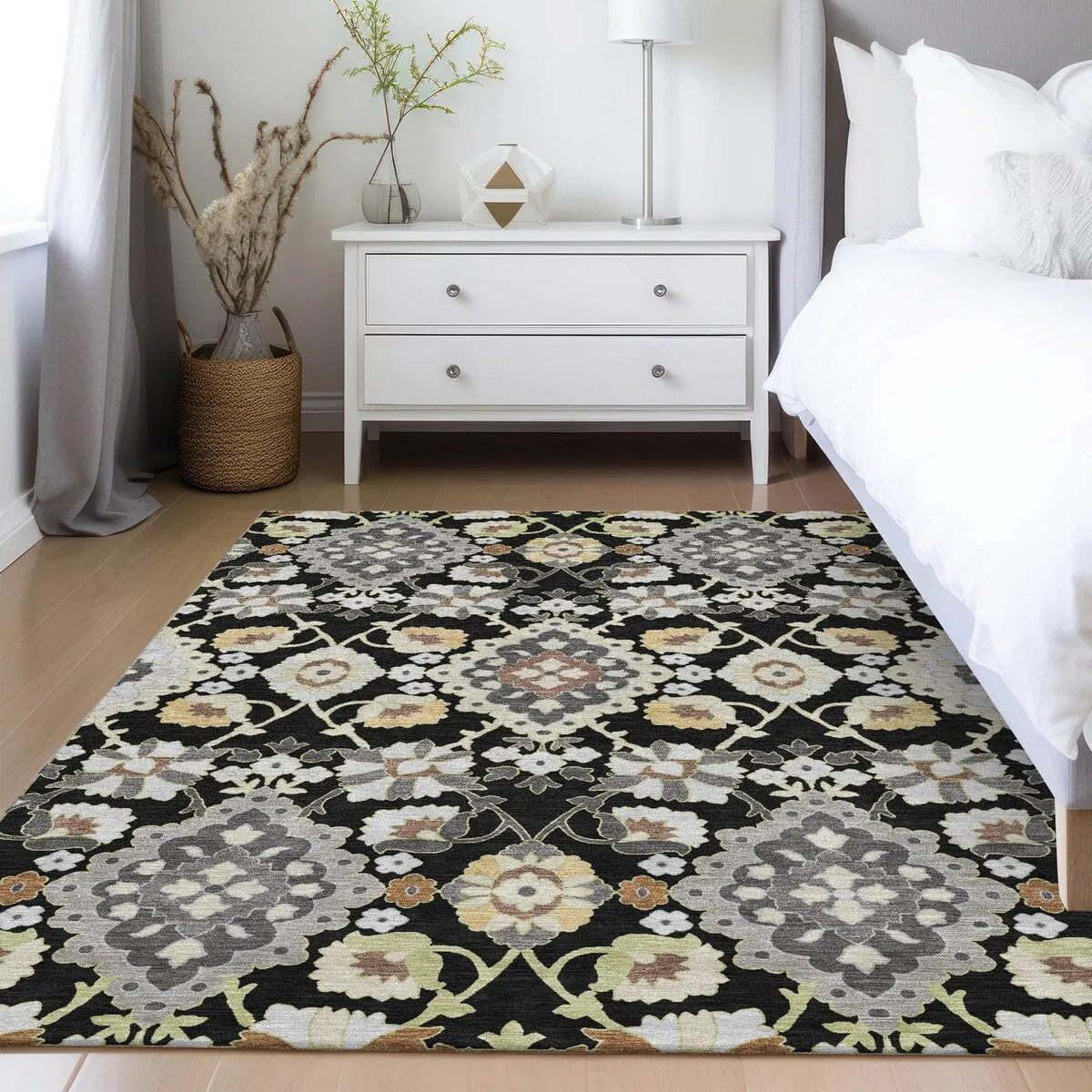 Machine Washable Indoor/ Outdoor Boho Traditional Chantille Rug