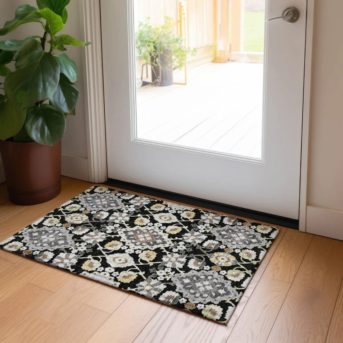 Machine Washable Indoor/ Outdoor Boho Traditional Chantille Rug