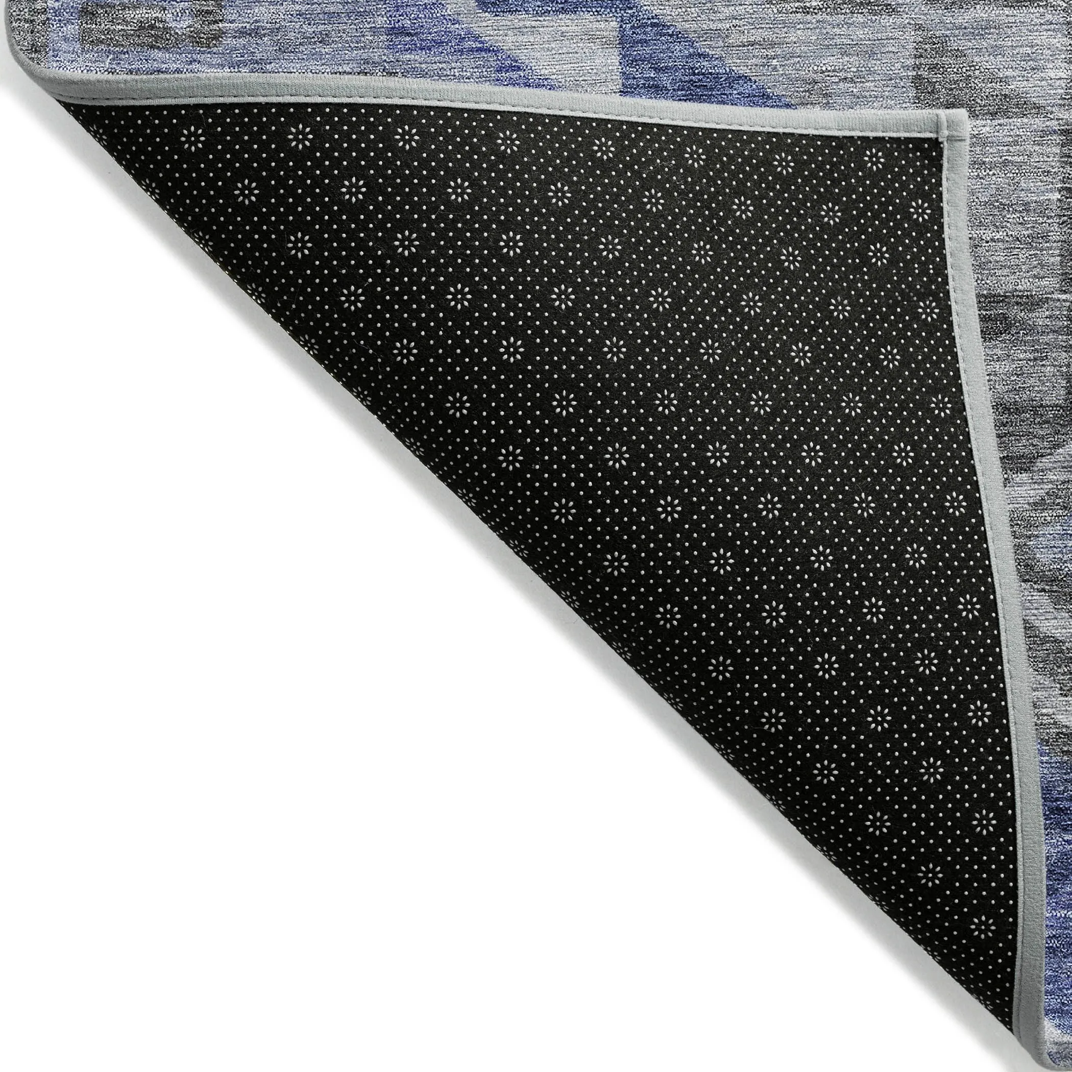Machine Washable Indoor/ Outdoor Boho Tribal Chantille Rug