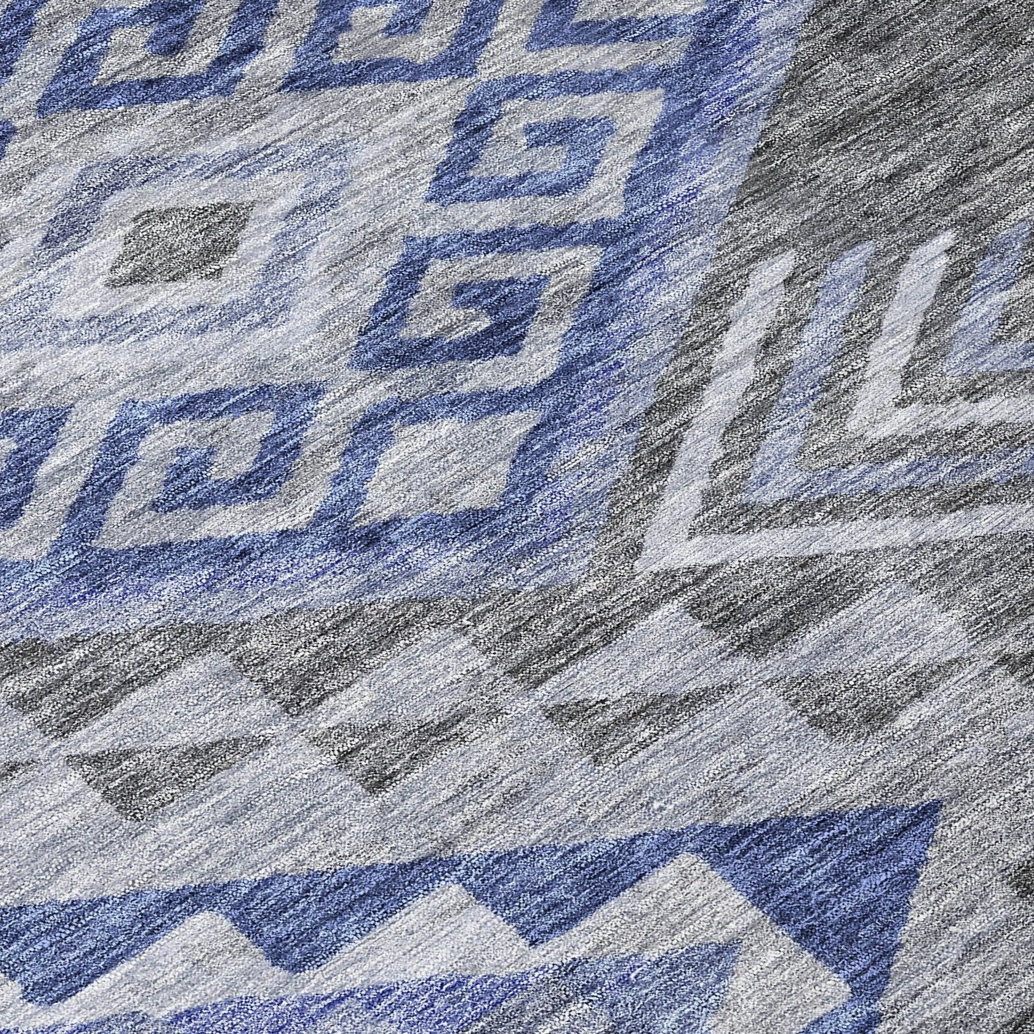 Machine Washable Indoor/ Outdoor Boho Tribal Chantille Rug
