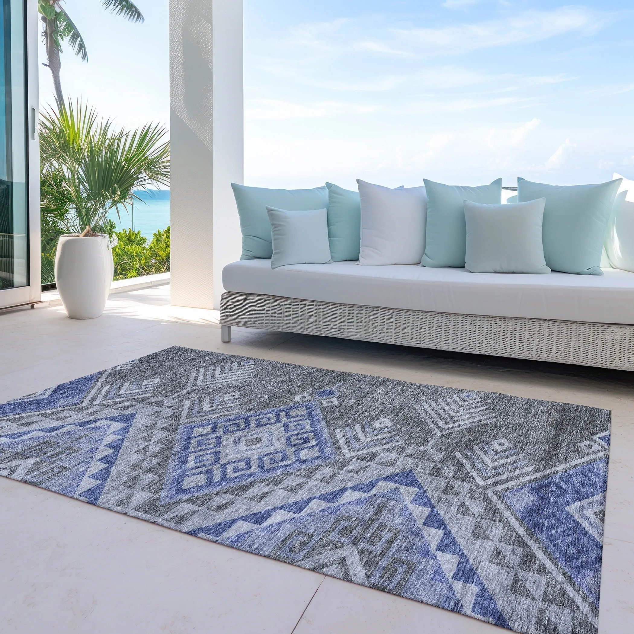 Machine Washable Indoor/ Outdoor Boho Tribal Chantille Rug