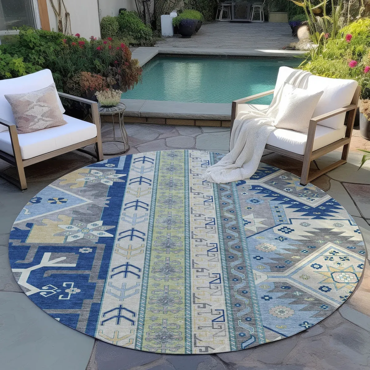 Machine Washable Indoor/ Outdoor Boho Tribal Chantille Rug
