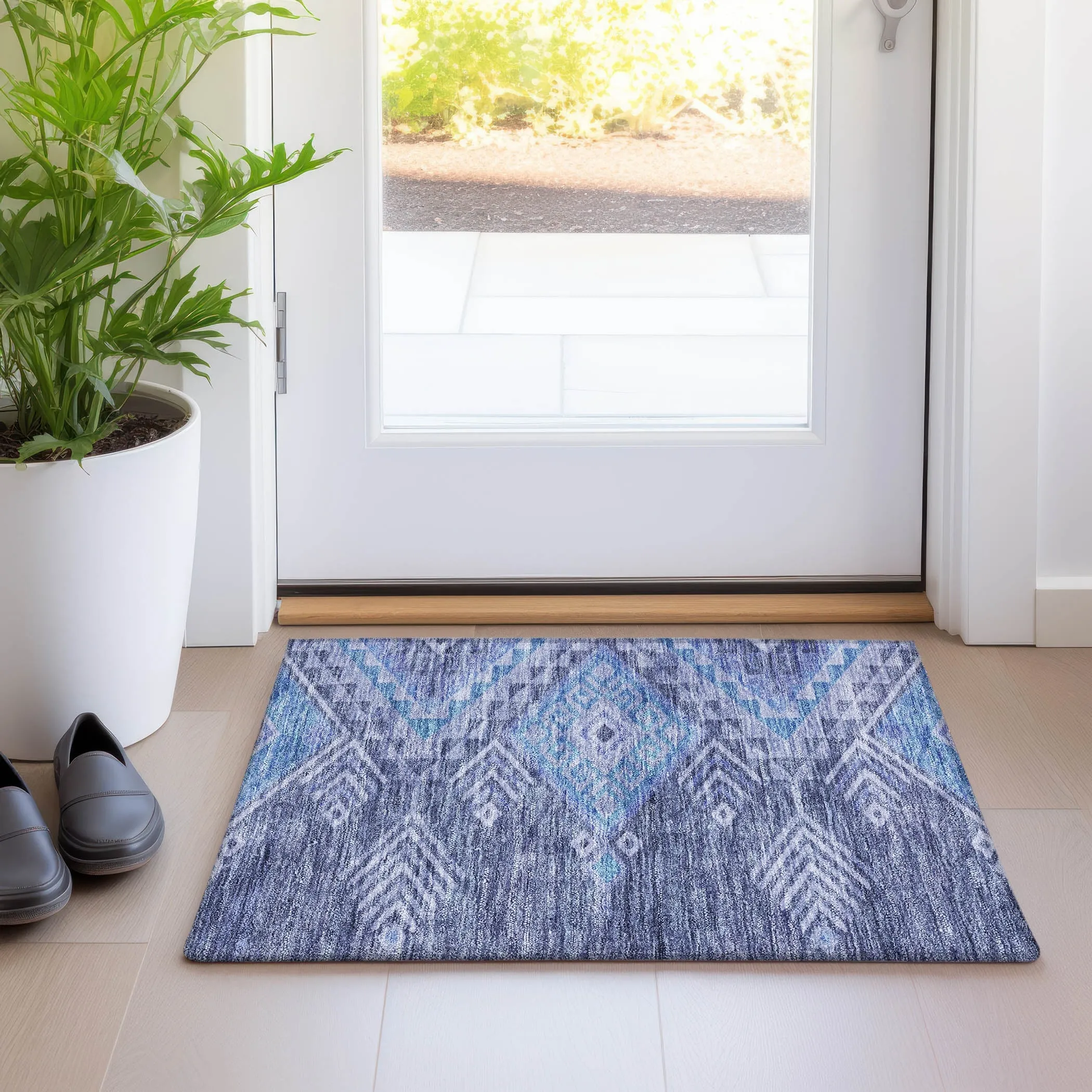 Machine Washable Indoor/ Outdoor Boho Tribal Chantille Rug