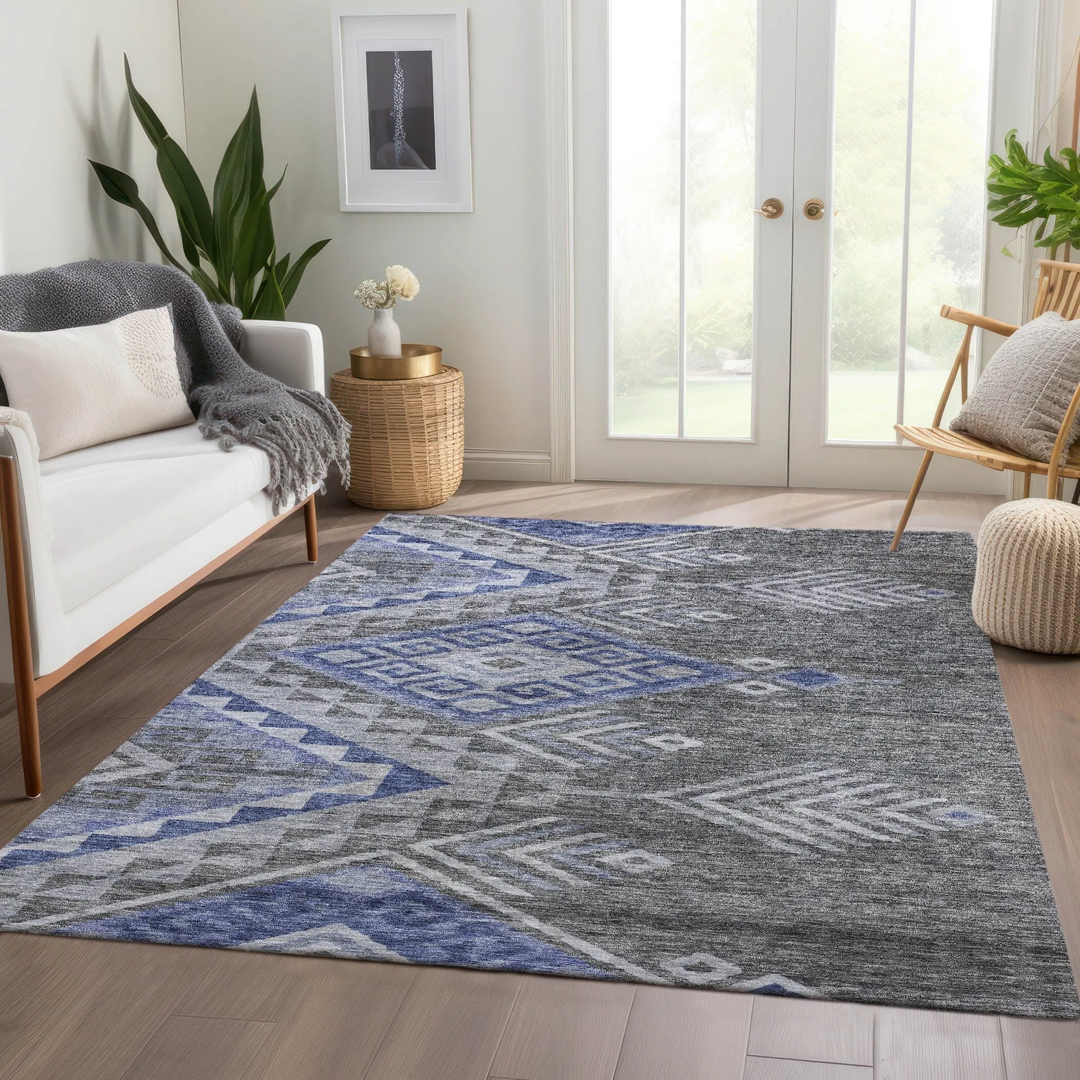 Machine Washable Indoor/ Outdoor Boho Tribal Chantille Rug