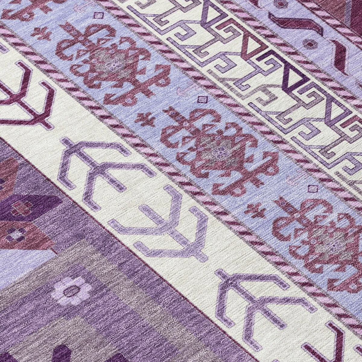 Machine Washable Indoor/ Outdoor Boho Tribal Chantille Rug