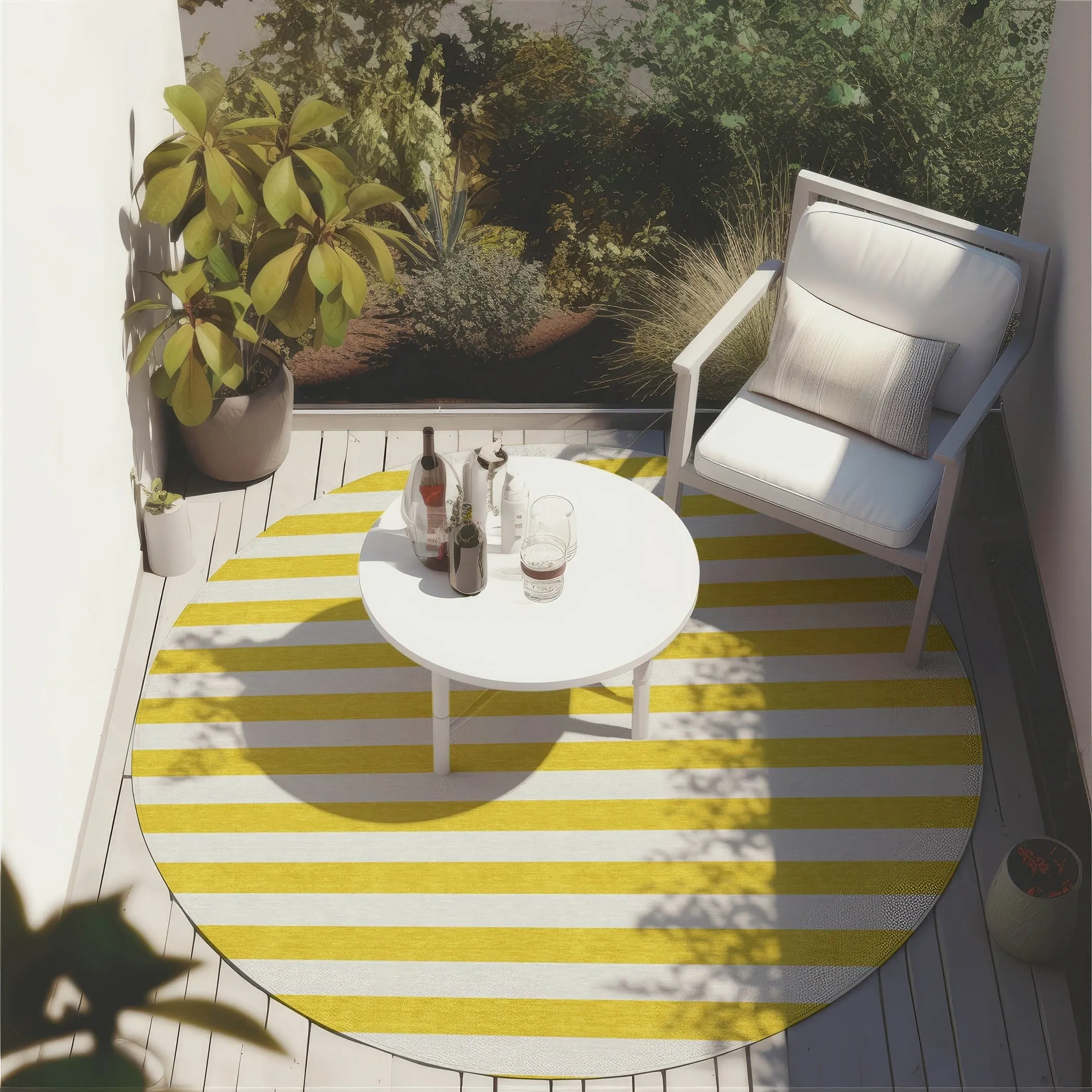 Machine Washable Indoor/ Outdoor Cabana Striped Chantille Rug