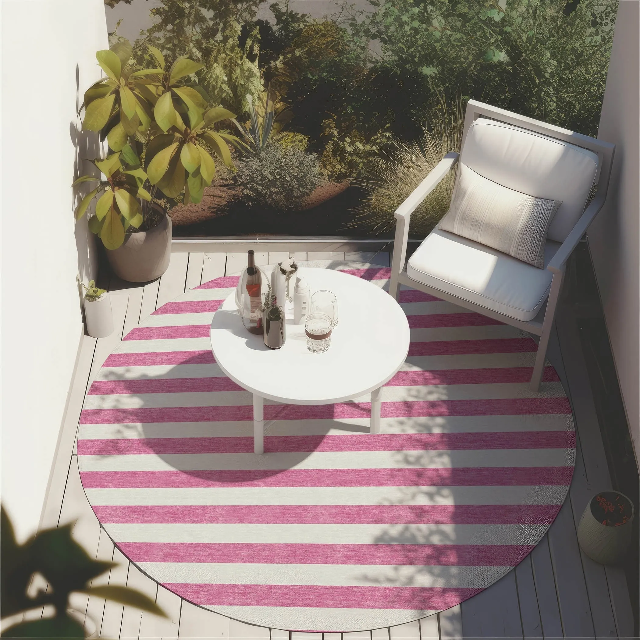Machine Washable Indoor/ Outdoor Cabana Striped Chantille Rug