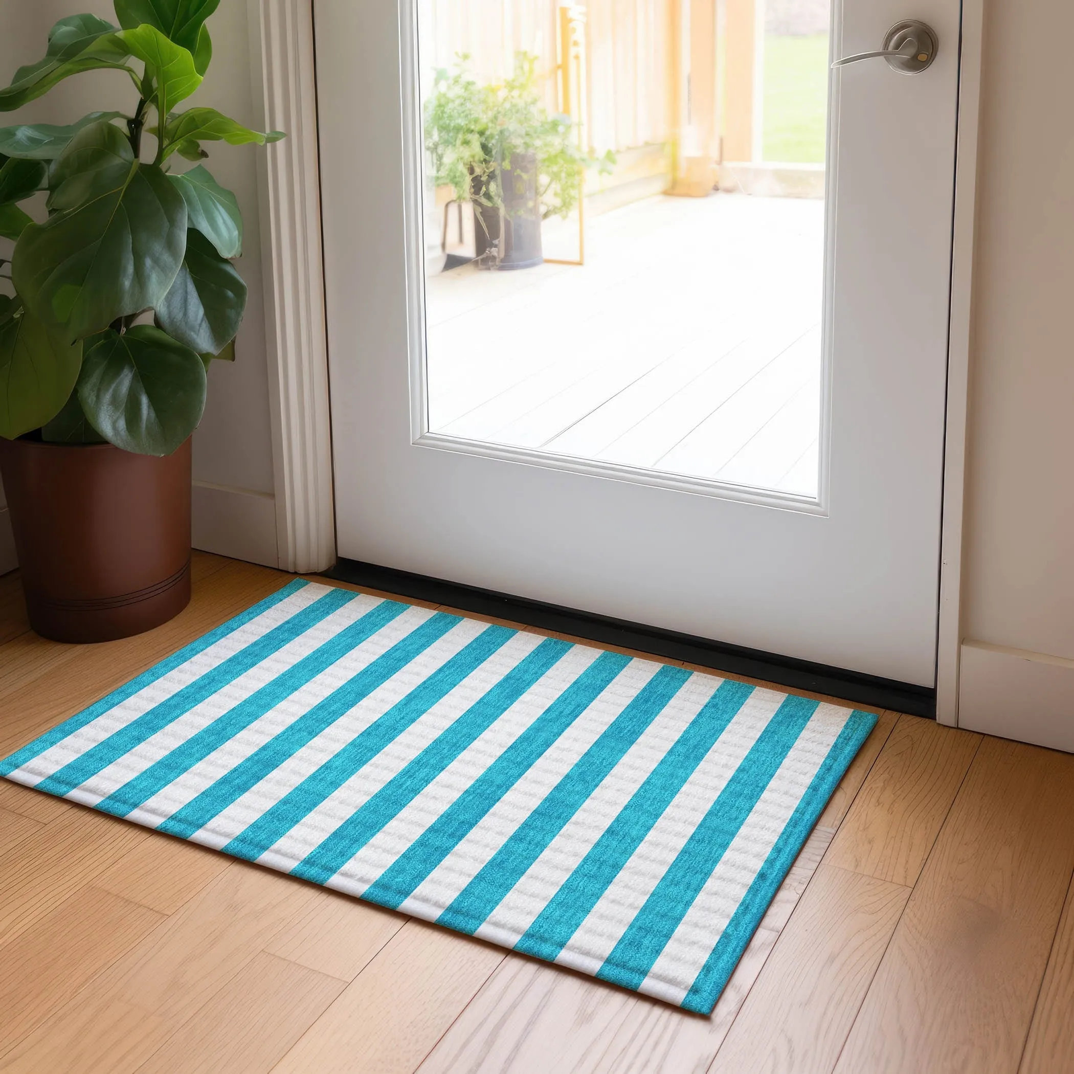 Machine Washable Indoor/ Outdoor Cabana Striped Chantille Rug