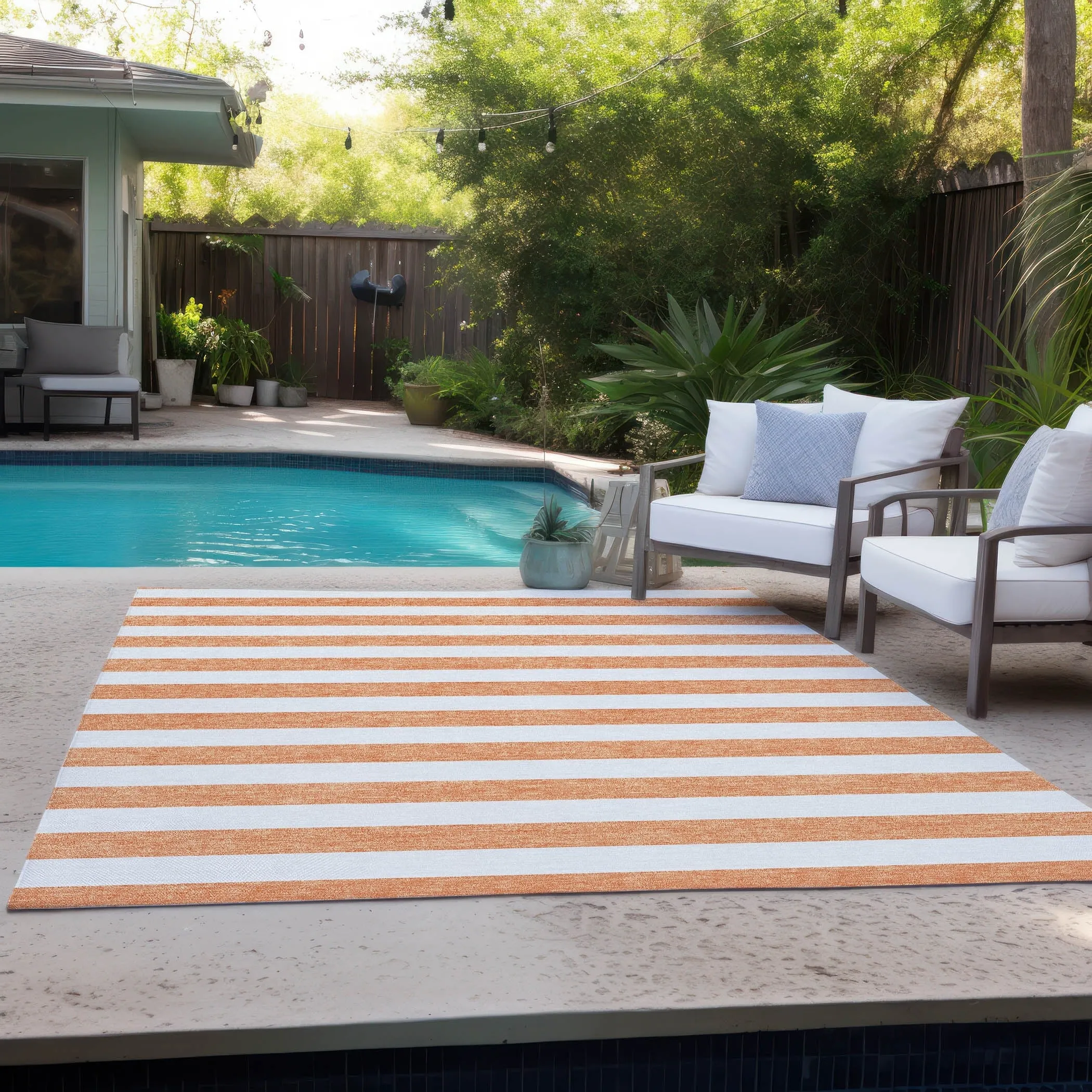 Machine Washable Indoor/ Outdoor Cabana Striped Chantille Rug