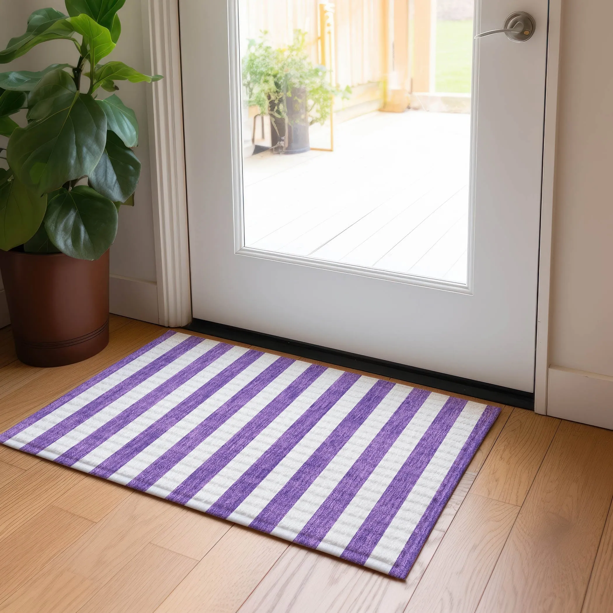 Machine Washable Indoor/ Outdoor Cabana Striped Chantille Rug