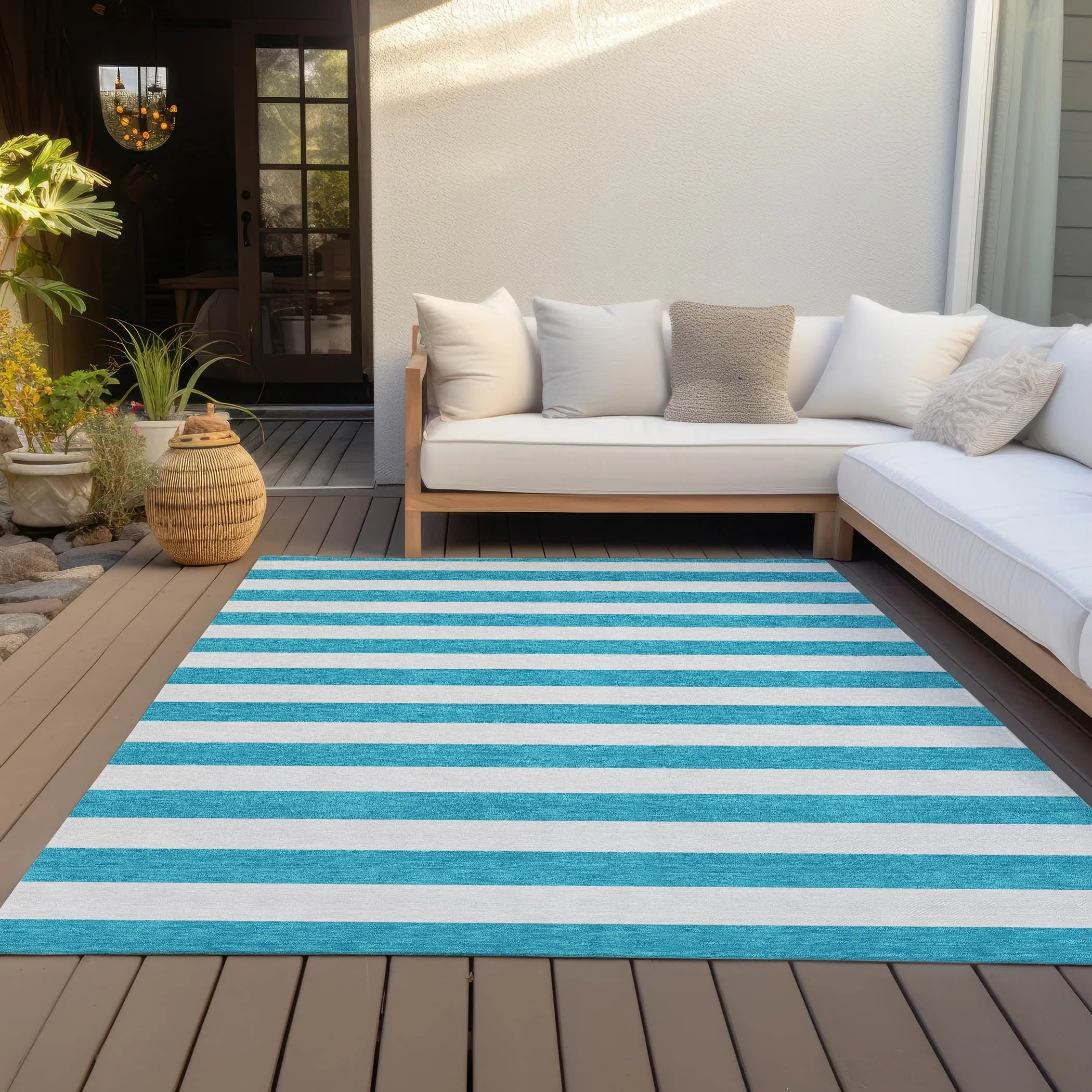 Machine Washable Indoor/ Outdoor Cabana Striped Chantille Rug