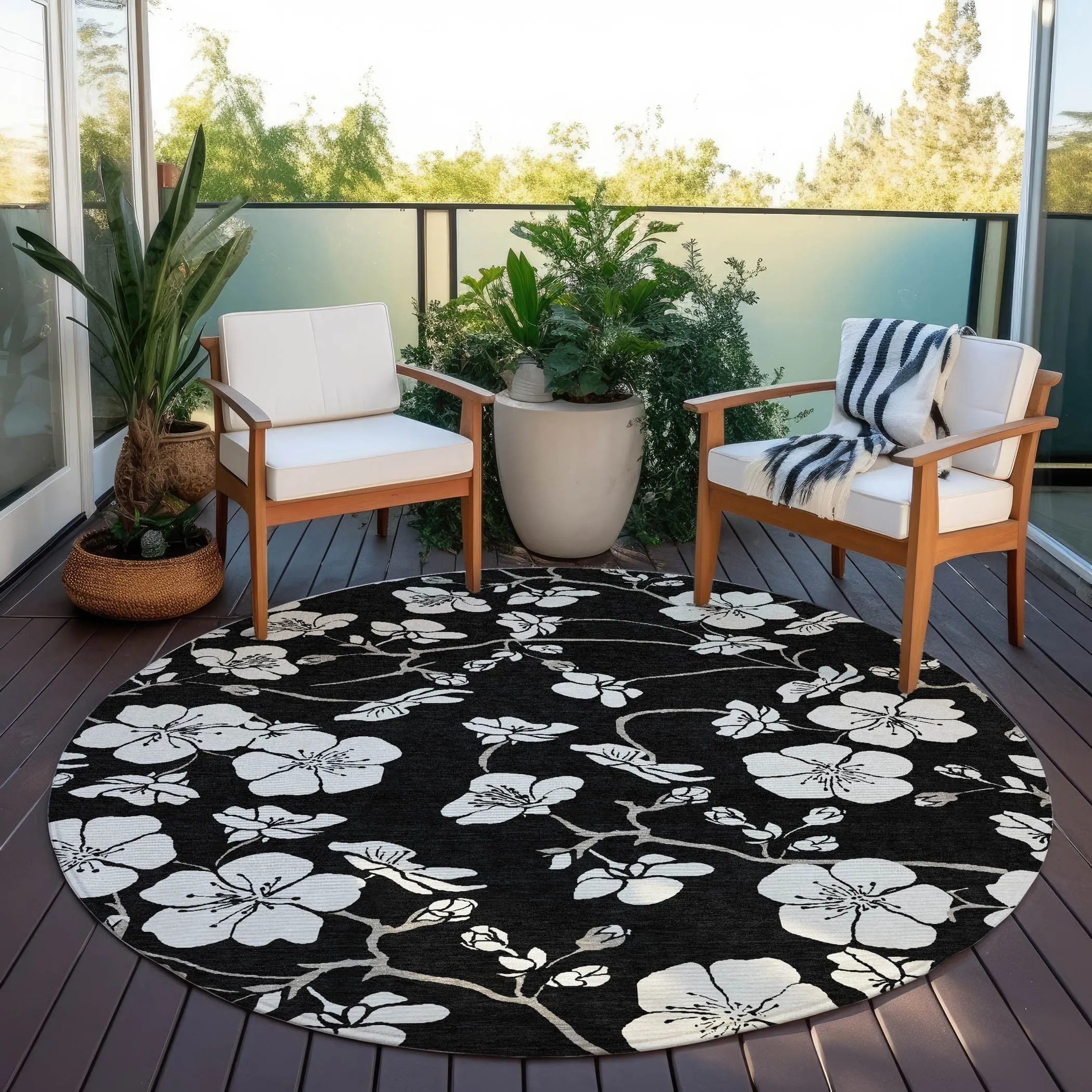 Machine Washable Indoor/ Outdoor Calm Floral Chantille Rug