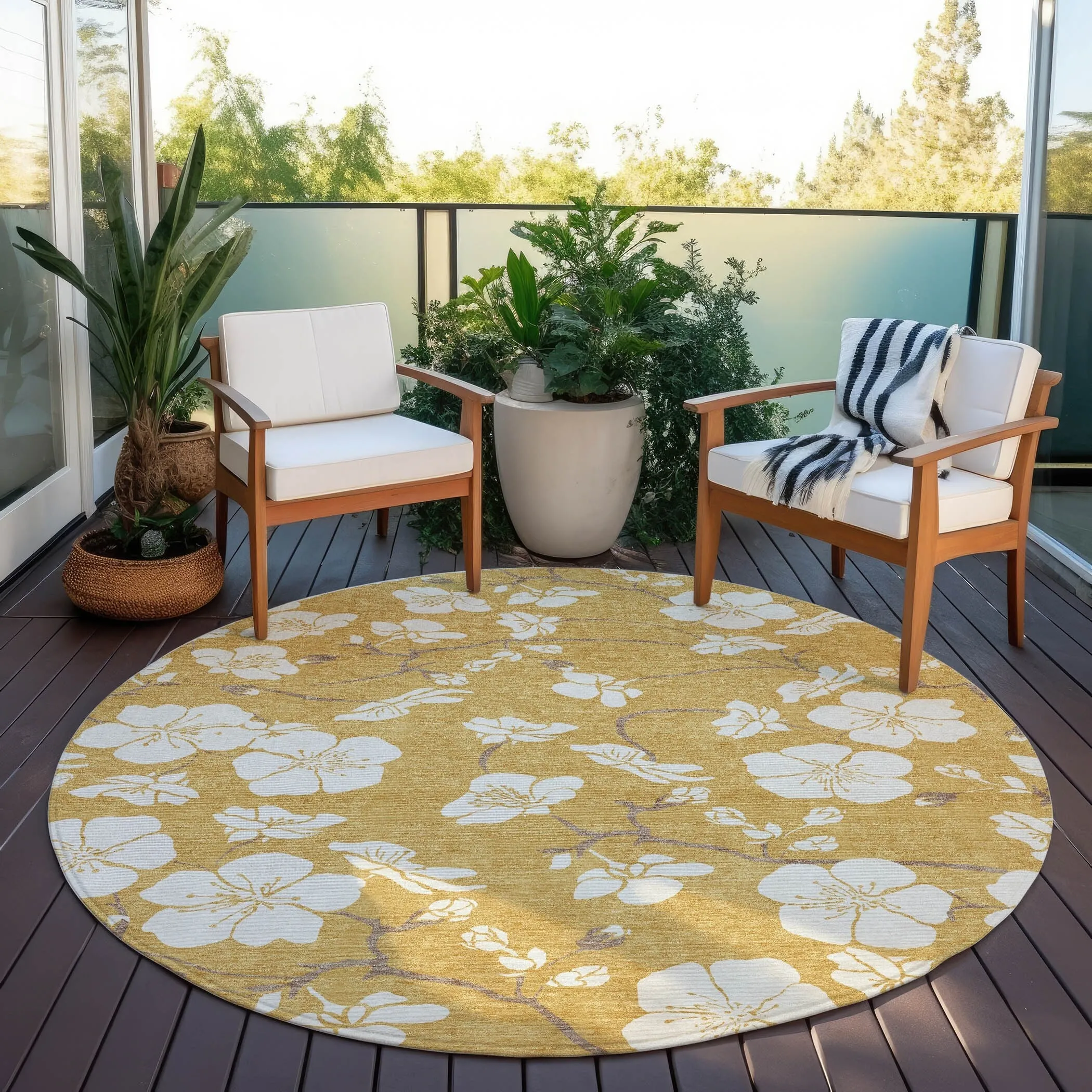 Machine Washable Indoor/ Outdoor Calm Floral Chantille Rug