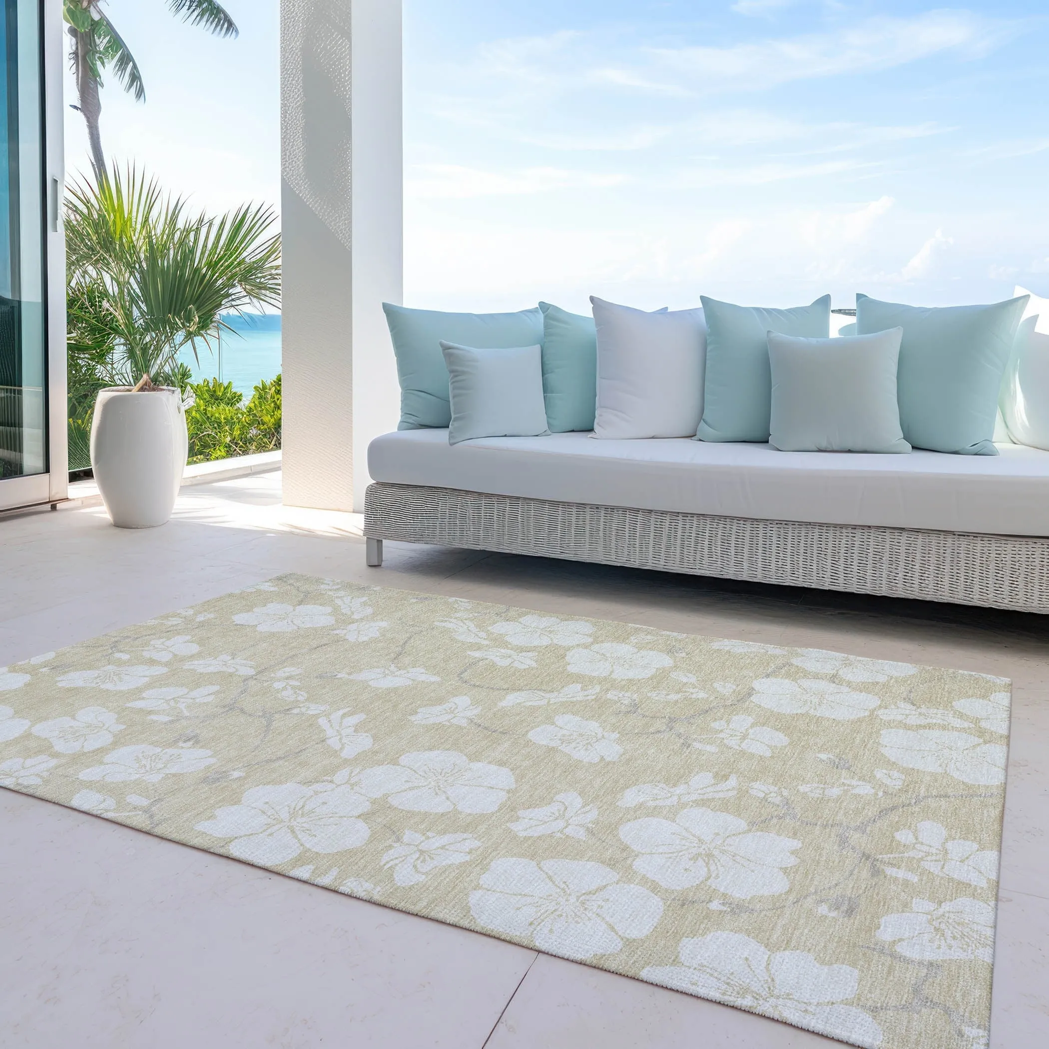 Machine Washable Indoor/ Outdoor Calm Floral Chantille Rug