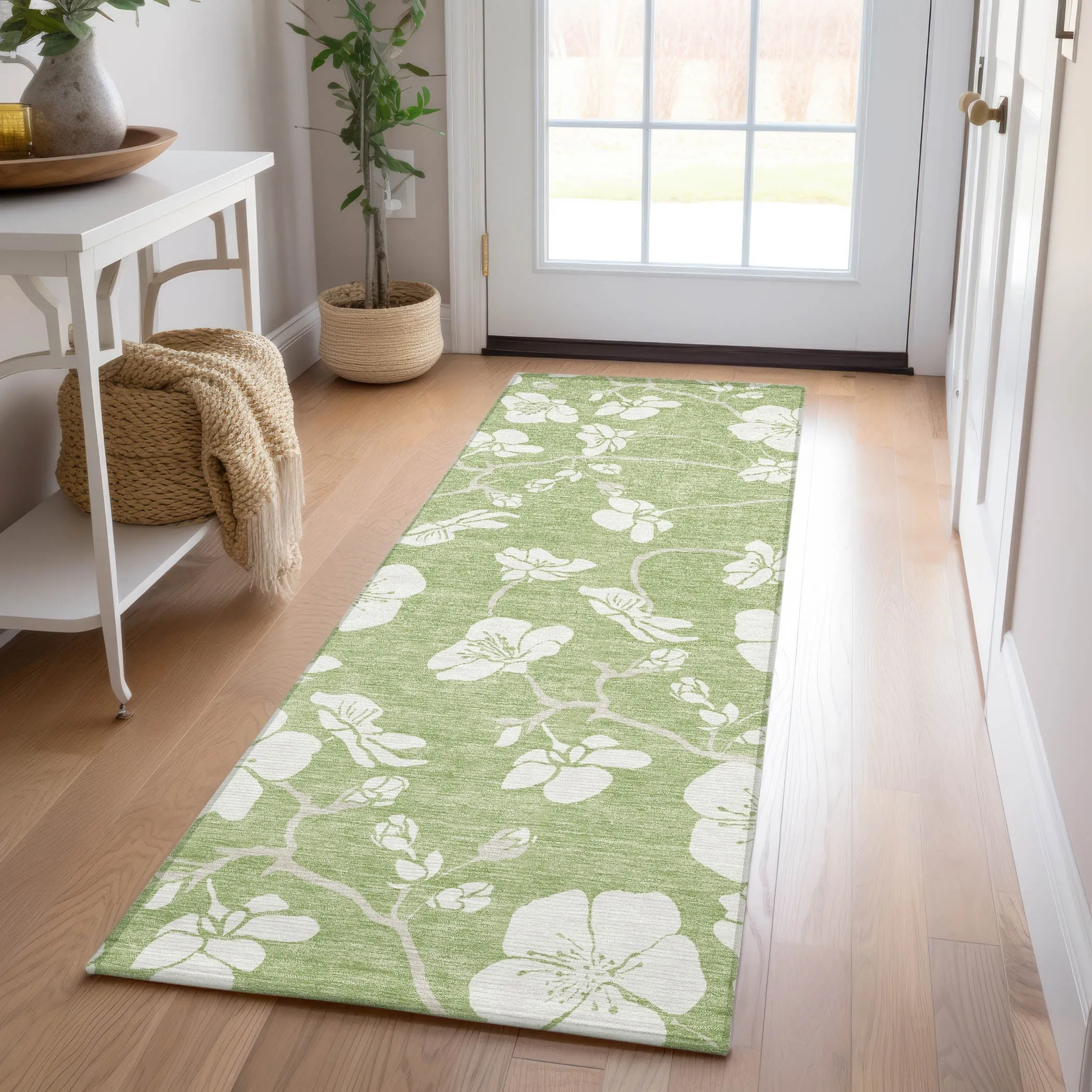 Machine Washable Indoor/ Outdoor Calm Floral Chantille Rug