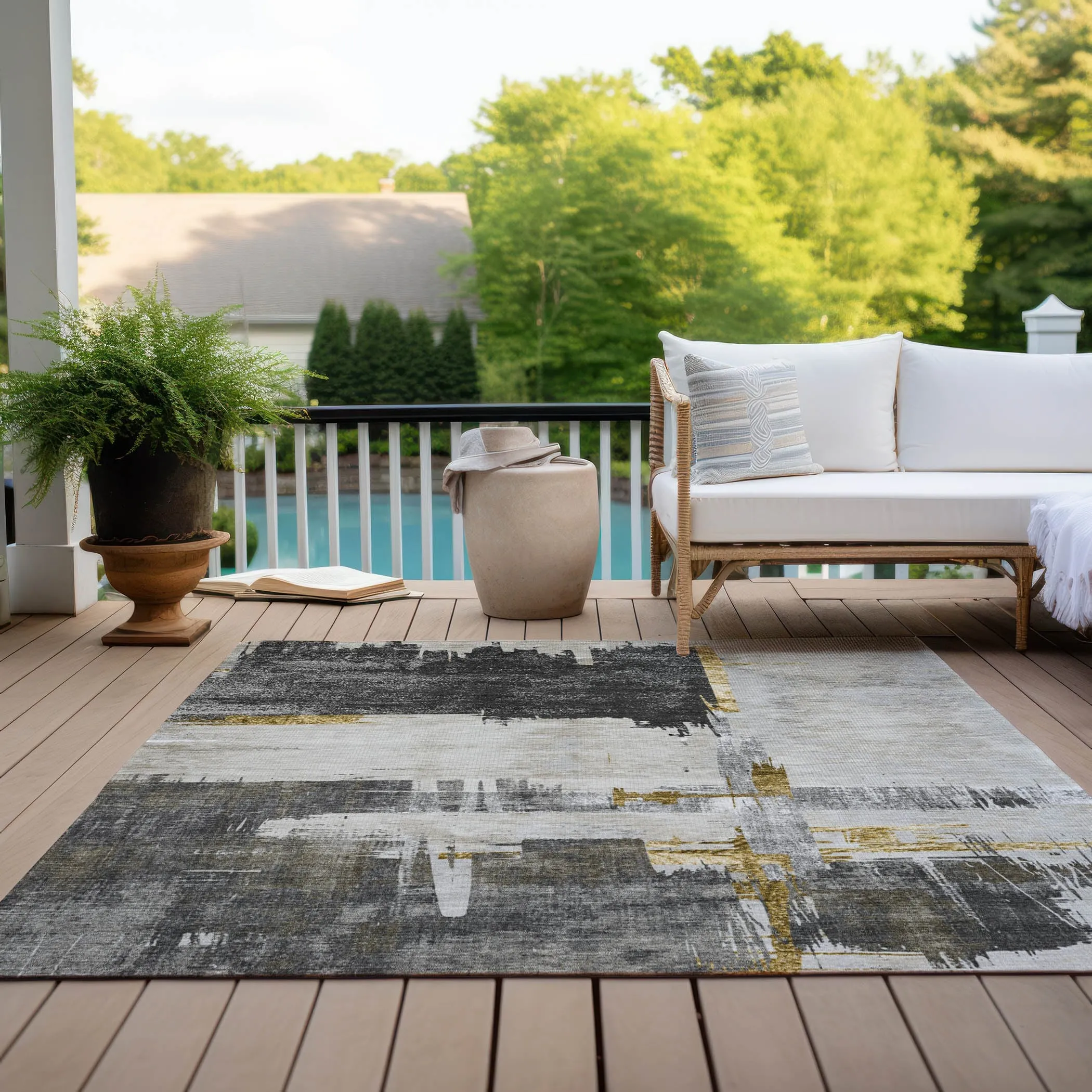 Machine Washable Indoor/ Outdoor Chantille Abstract Modern Rug