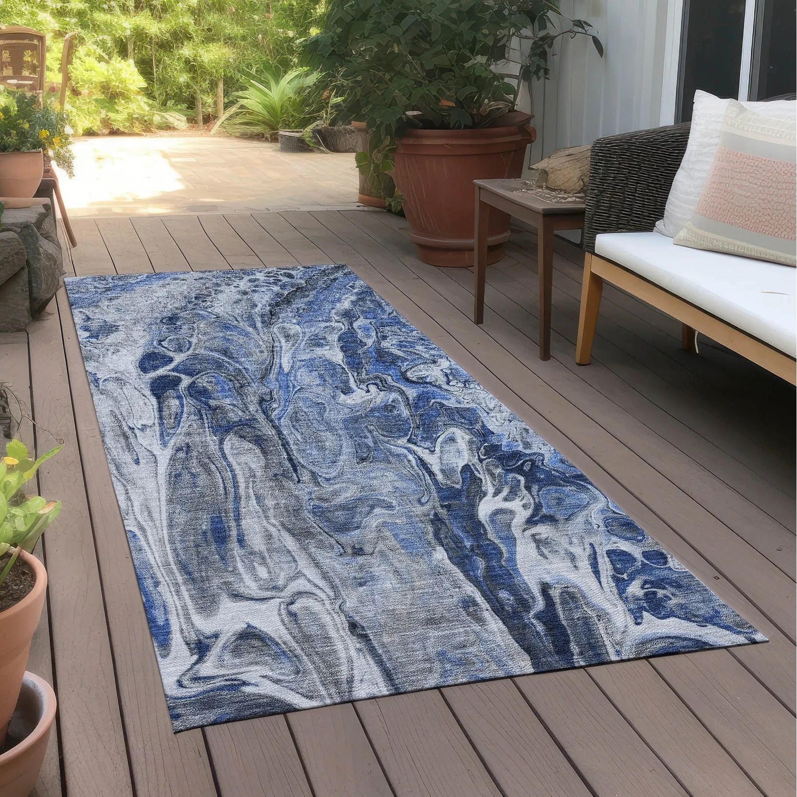 Machine Washable Indoor/ Outdoor Chantille Abstract Modern Rug