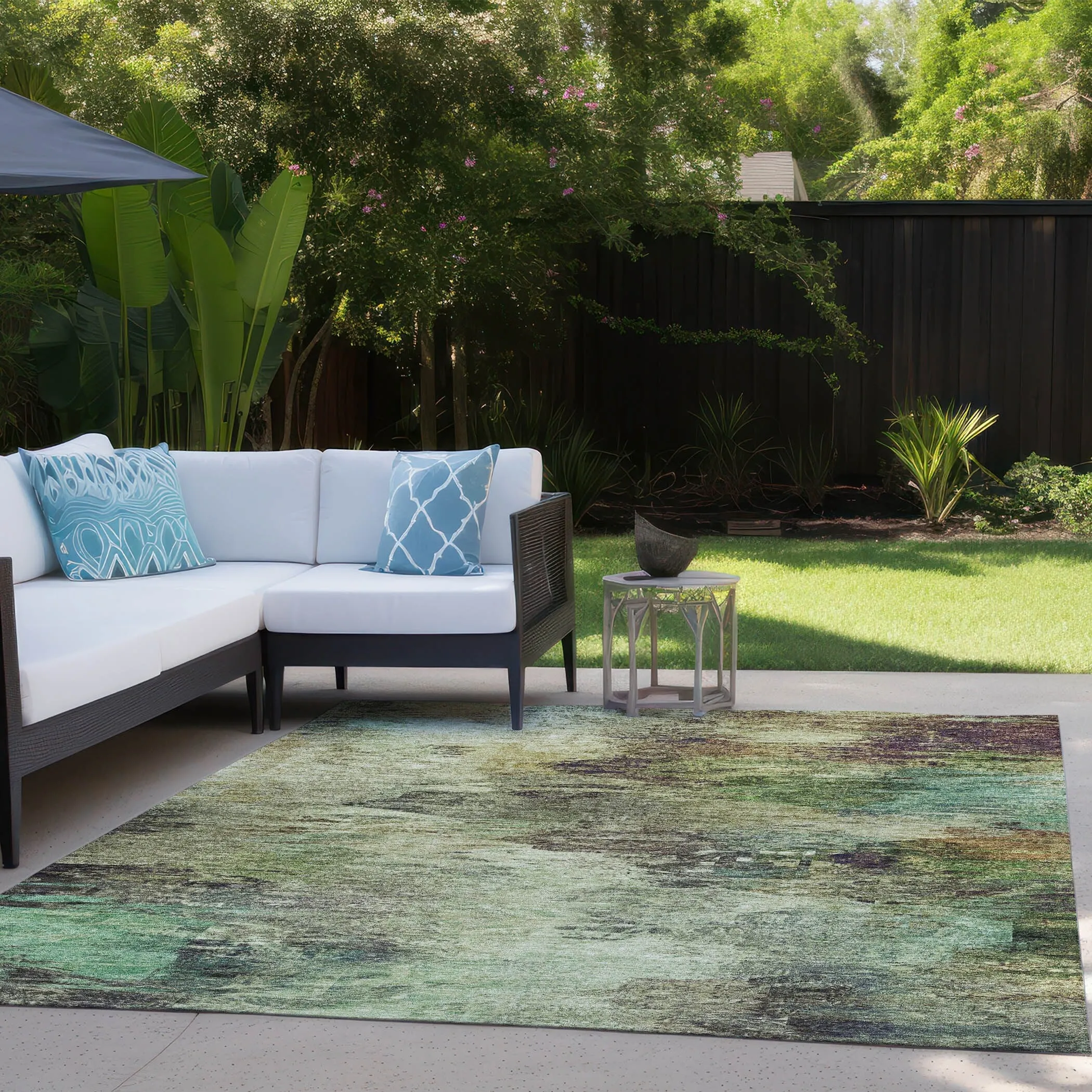 Machine Washable Indoor/ Outdoor Chantille Abstract Watercolor Rug