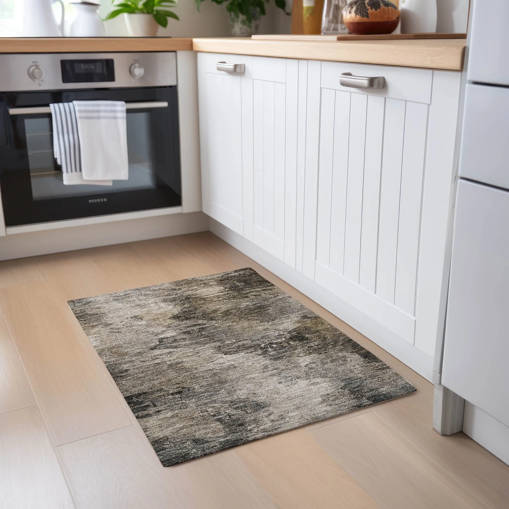 Machine Washable Indoor/ Outdoor Chantille Abstract Watercolor Rug