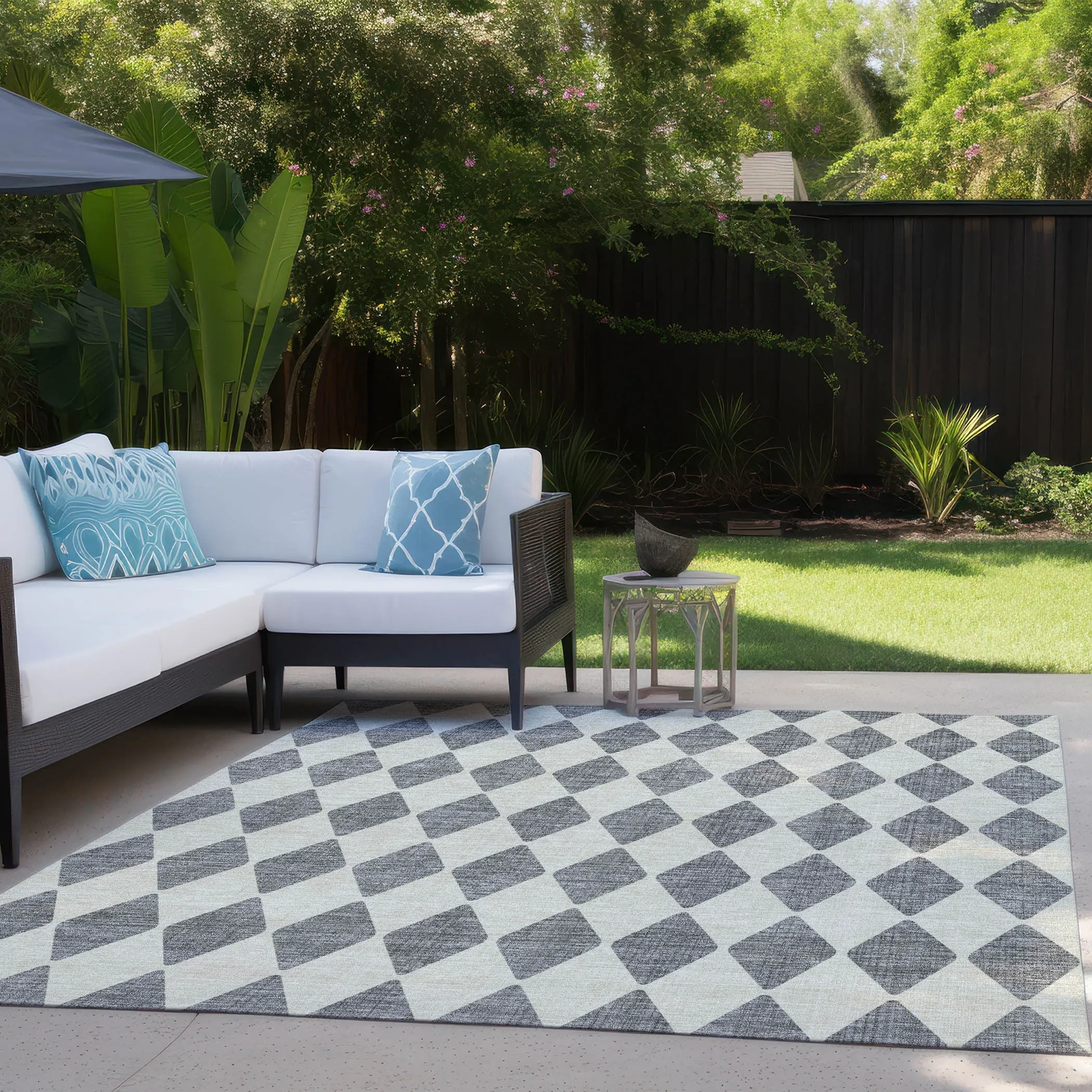 Machine Washable Indoor/ Outdoor Chantille Argyle Rug