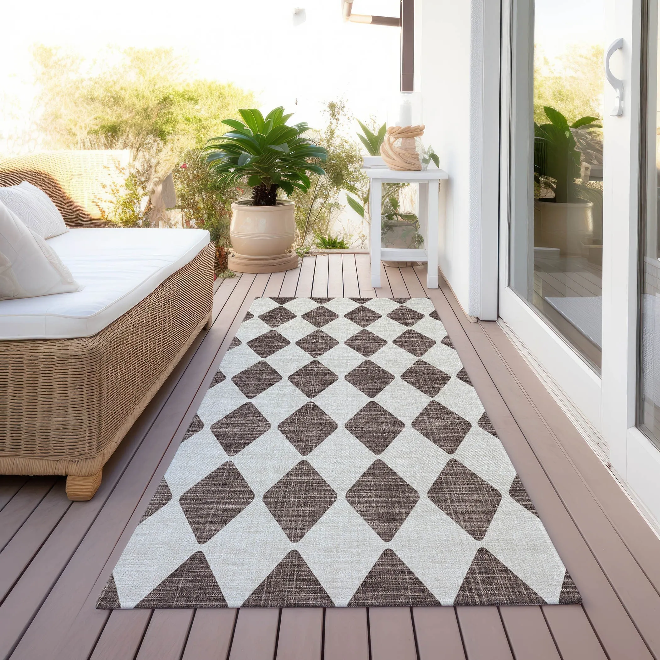 Machine Washable Indoor/ Outdoor Chantille Argyle Rug