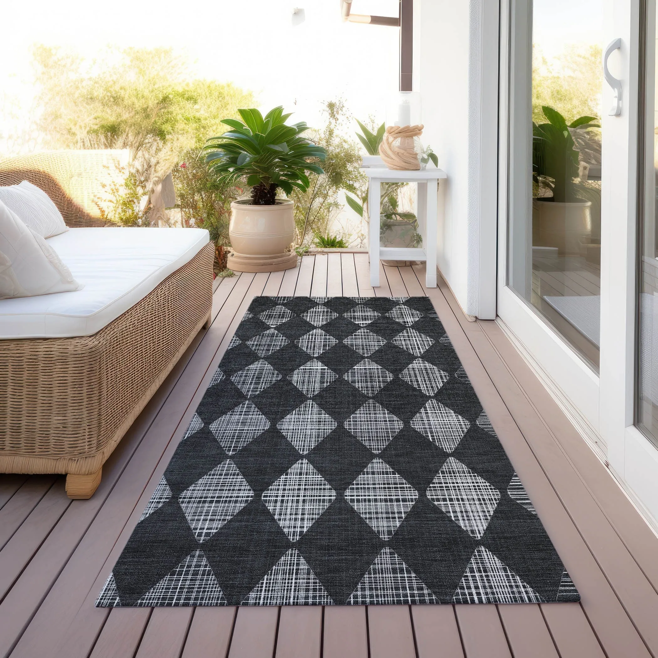 Machine Washable Indoor/ Outdoor Chantille Argyle Rug