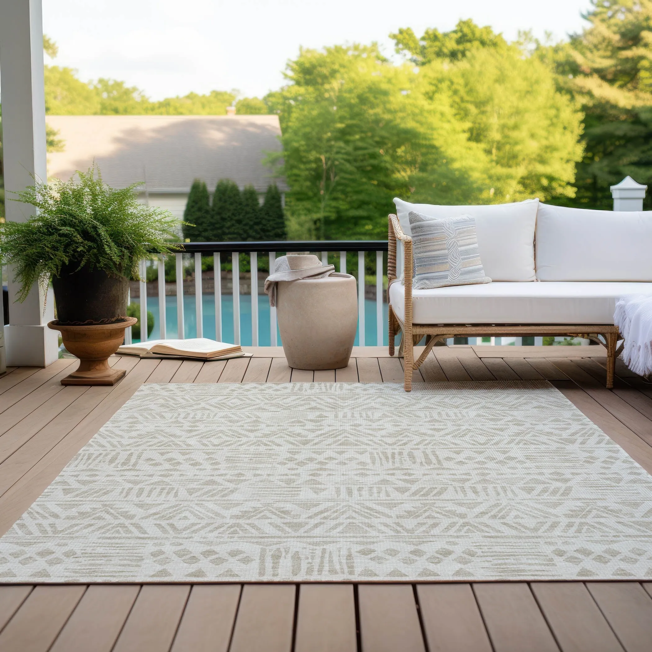 Machine Washable Indoor/ Outdoor Chantille Boho Tribal Rug