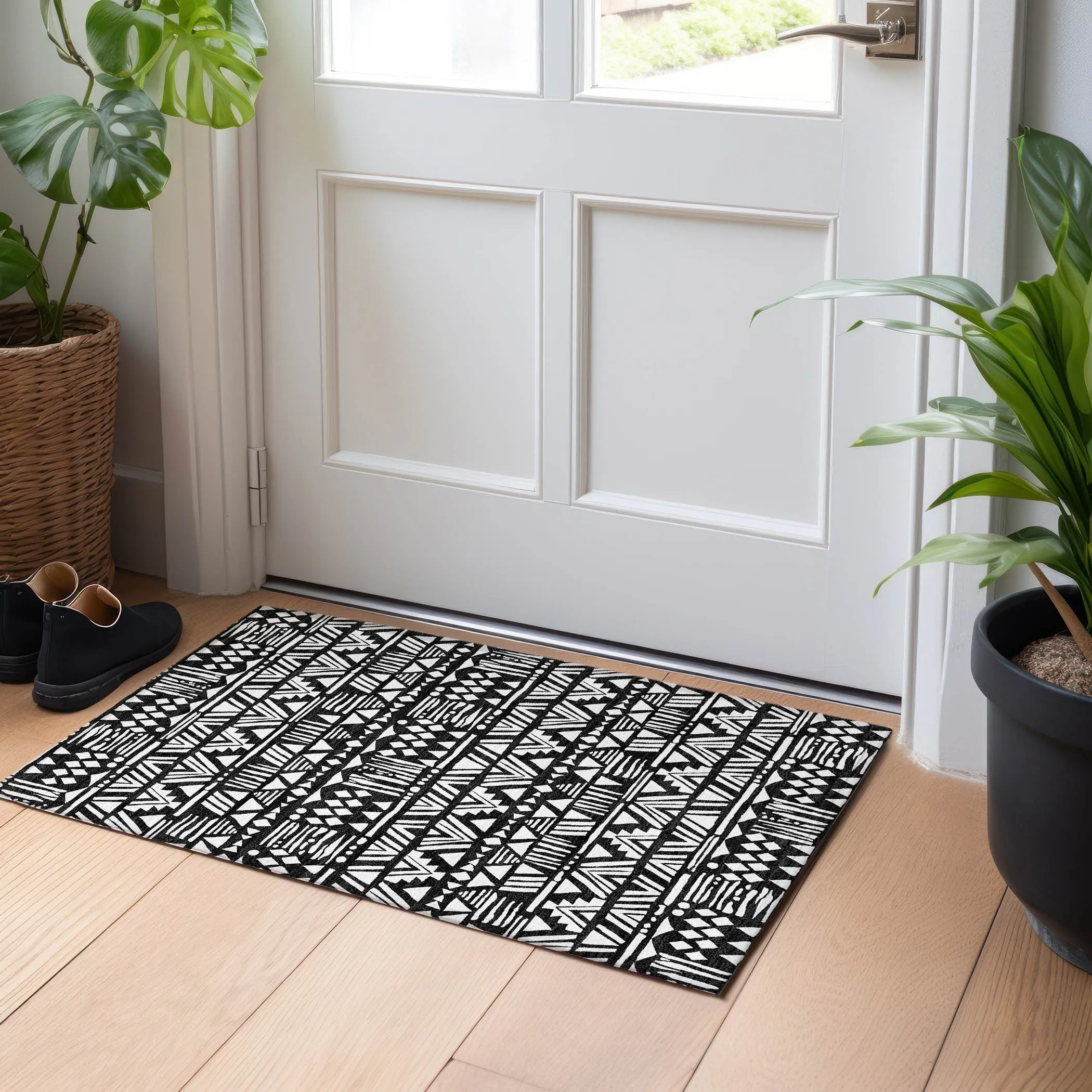 Machine Washable Indoor/ Outdoor Chantille Boho Tribal Rug
