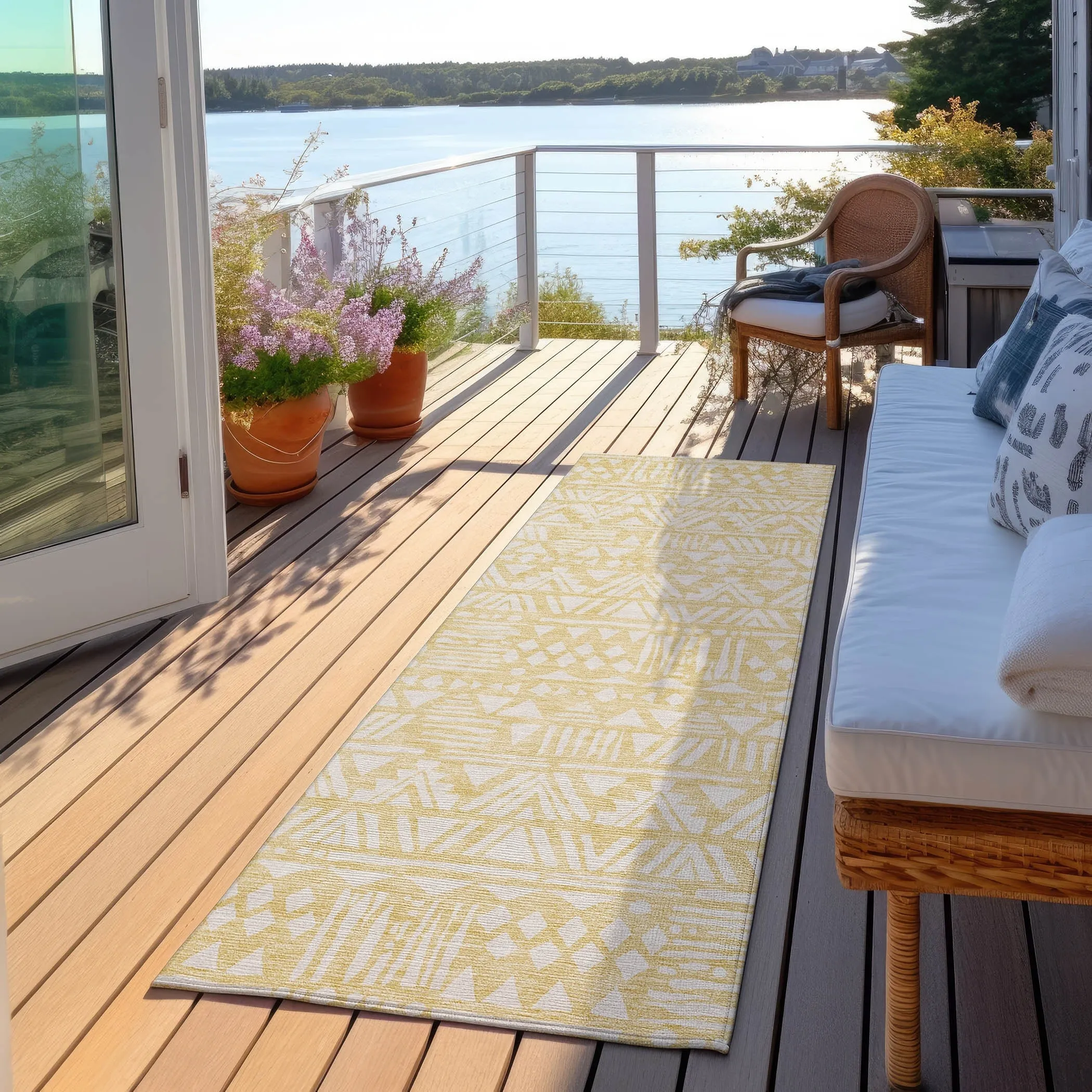 Machine Washable Indoor/ Outdoor Chantille Boho Tribal Rug