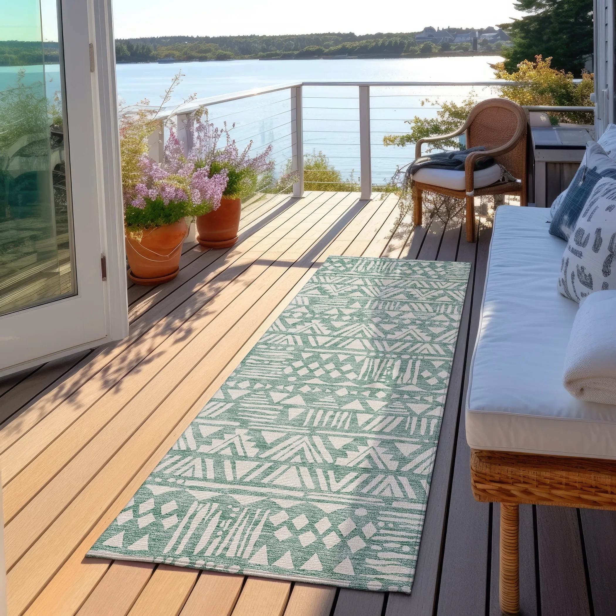 Machine Washable Indoor/ Outdoor Chantille Boho Tribal Rug