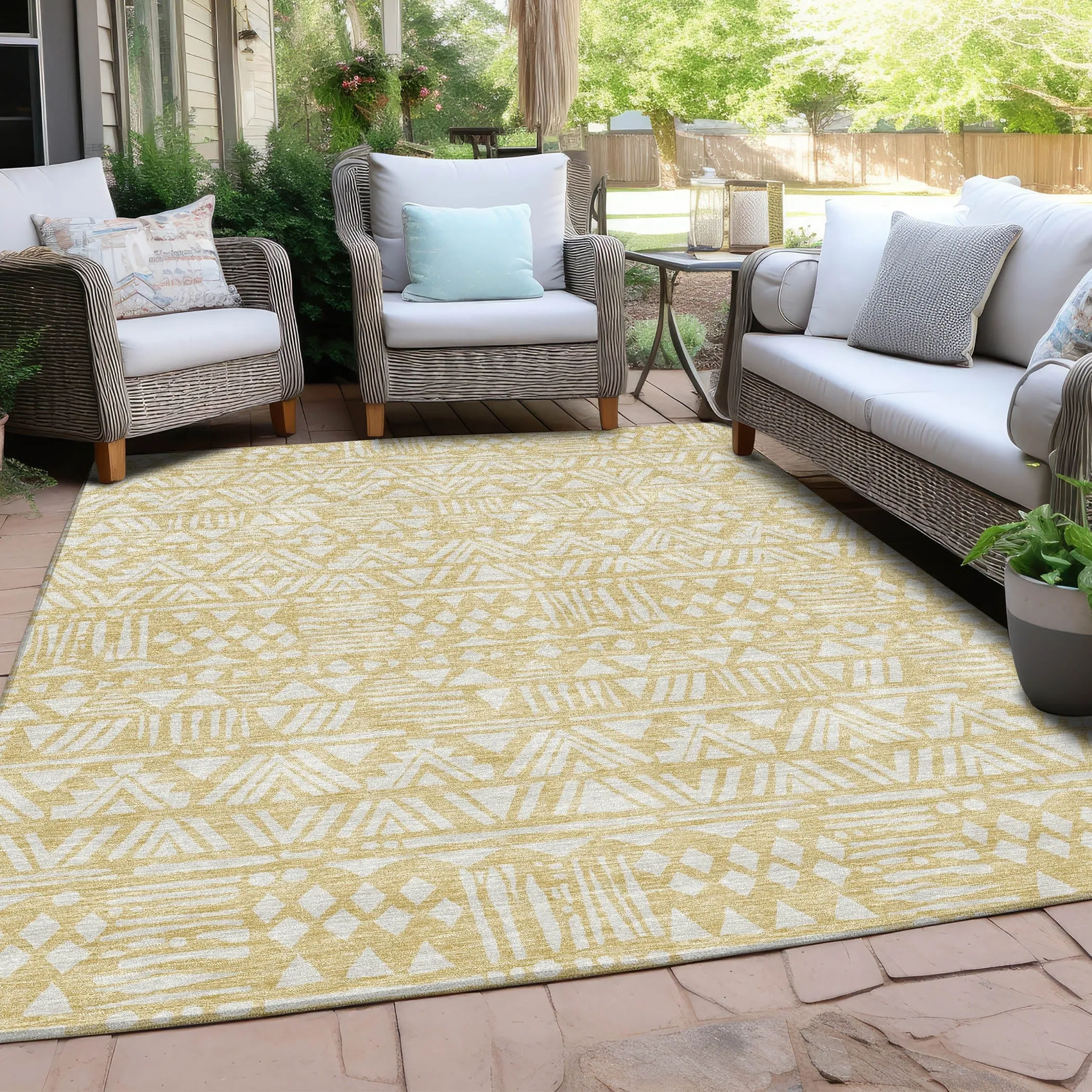 Machine Washable Indoor/ Outdoor Chantille Boho Tribal Rug