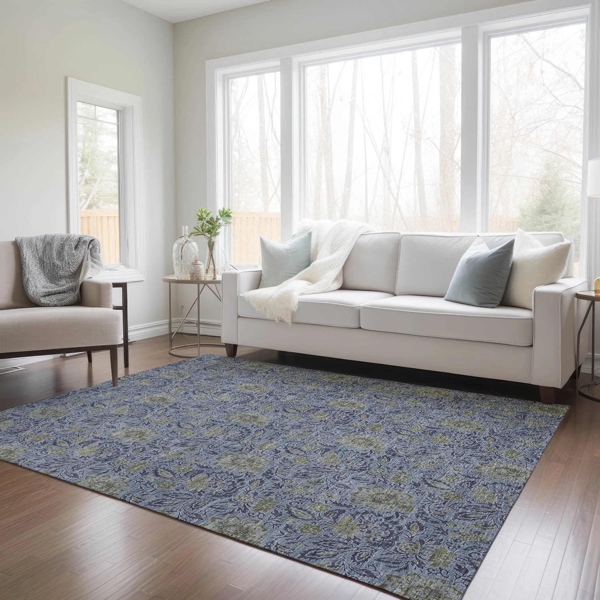 Machine Washable Indoor/ Outdoor Chantille Casual Floral Rug