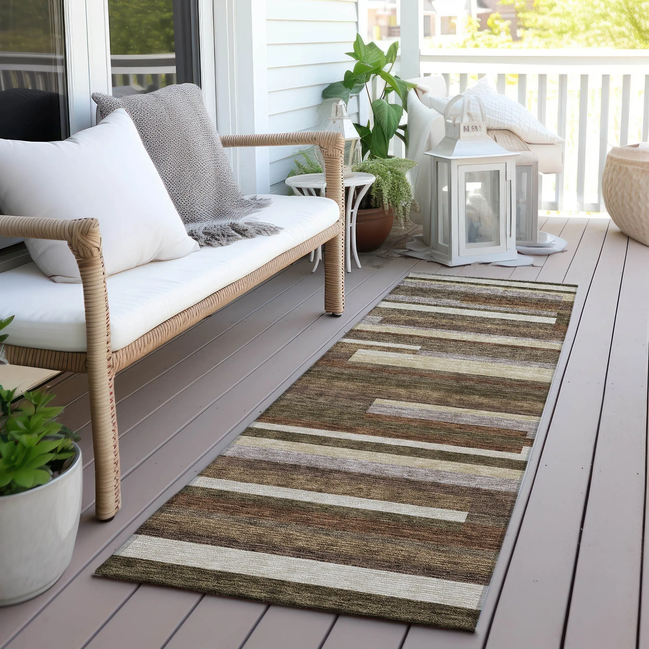 Machine Washable Indoor/ Outdoor Chantille Contempory Stripe Rug