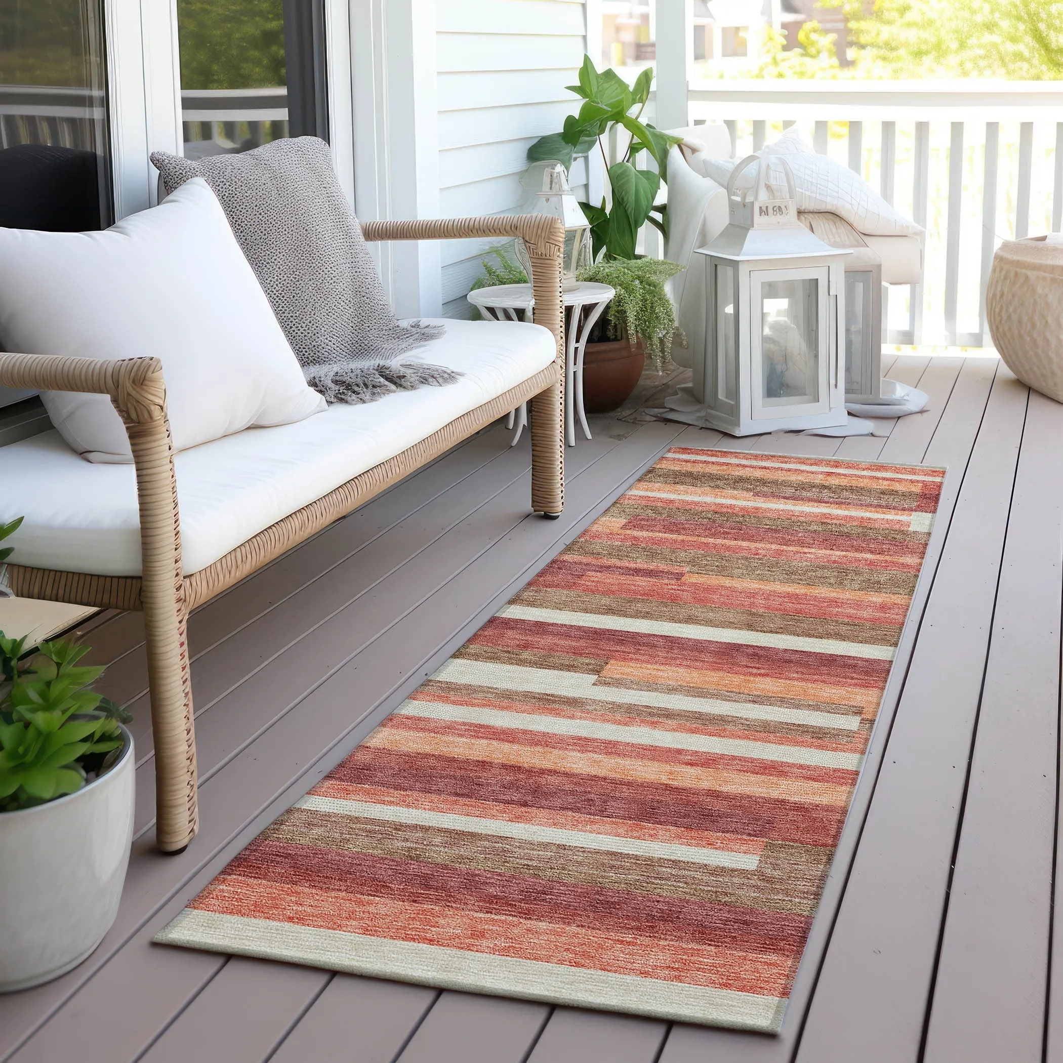 Machine Washable Indoor/ Outdoor Chantille Contempory Stripe Rug