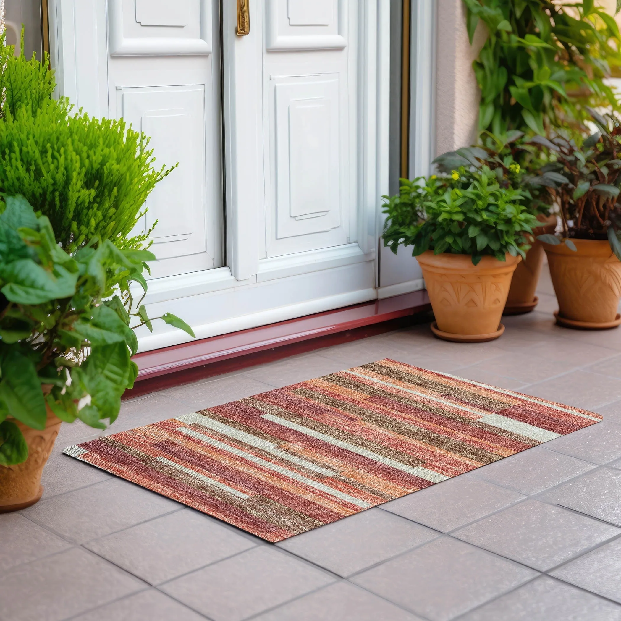 Machine Washable Indoor/ Outdoor Chantille Contempory Stripe Rug