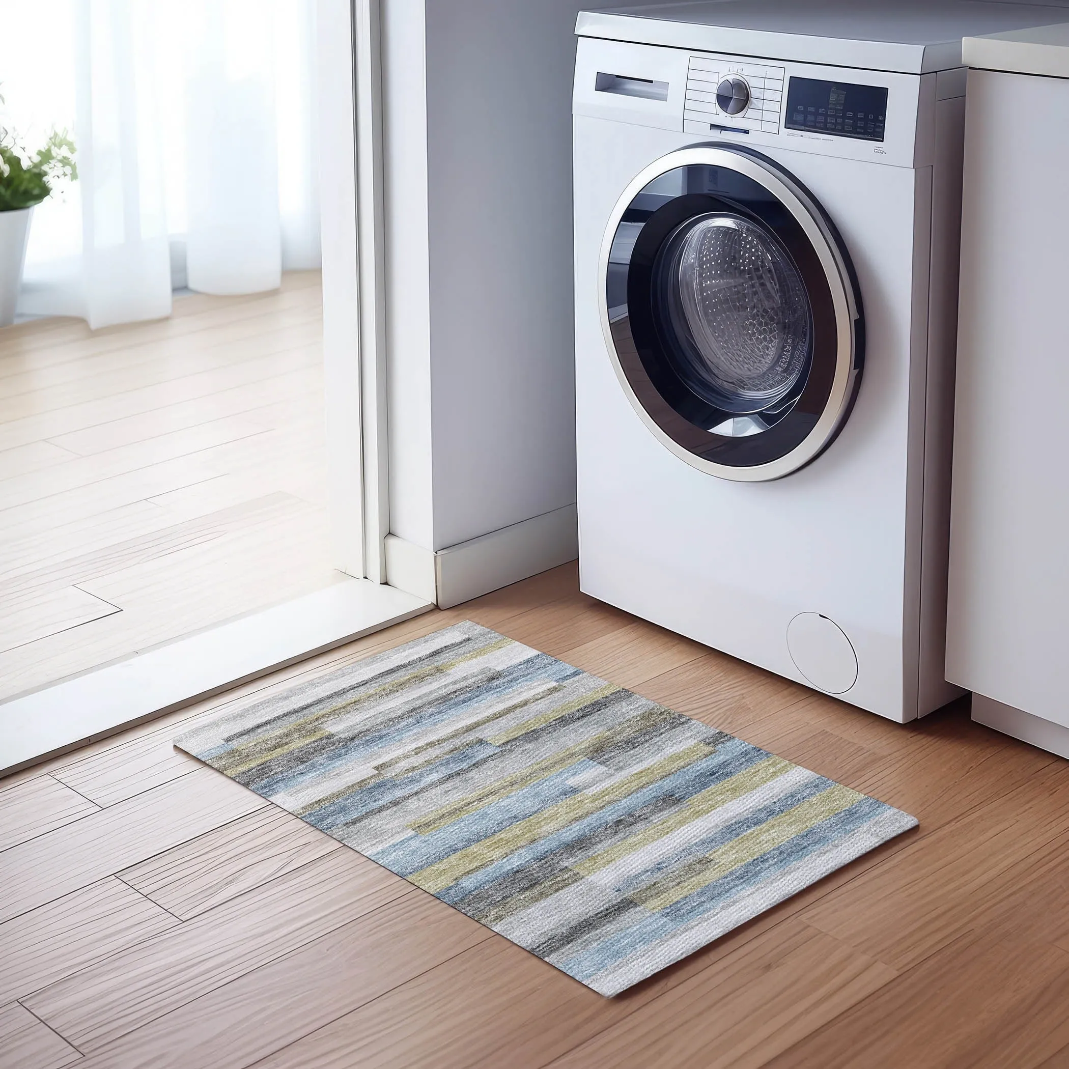 Machine Washable Indoor/ Outdoor Chantille Contempory Stripe Rug