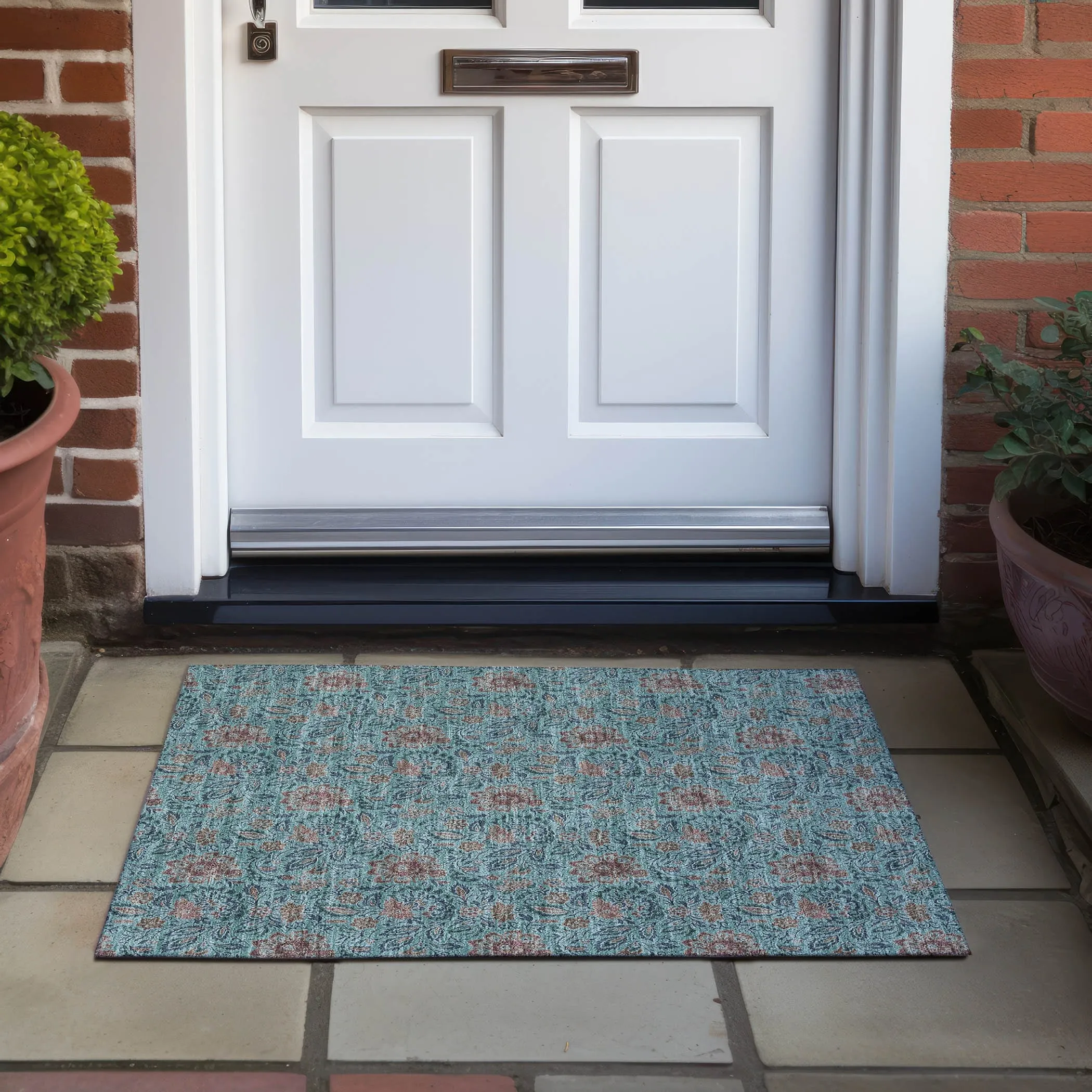 Machine Washable Indoor/ Outdoor Chantille Farmhouse Floral Rug