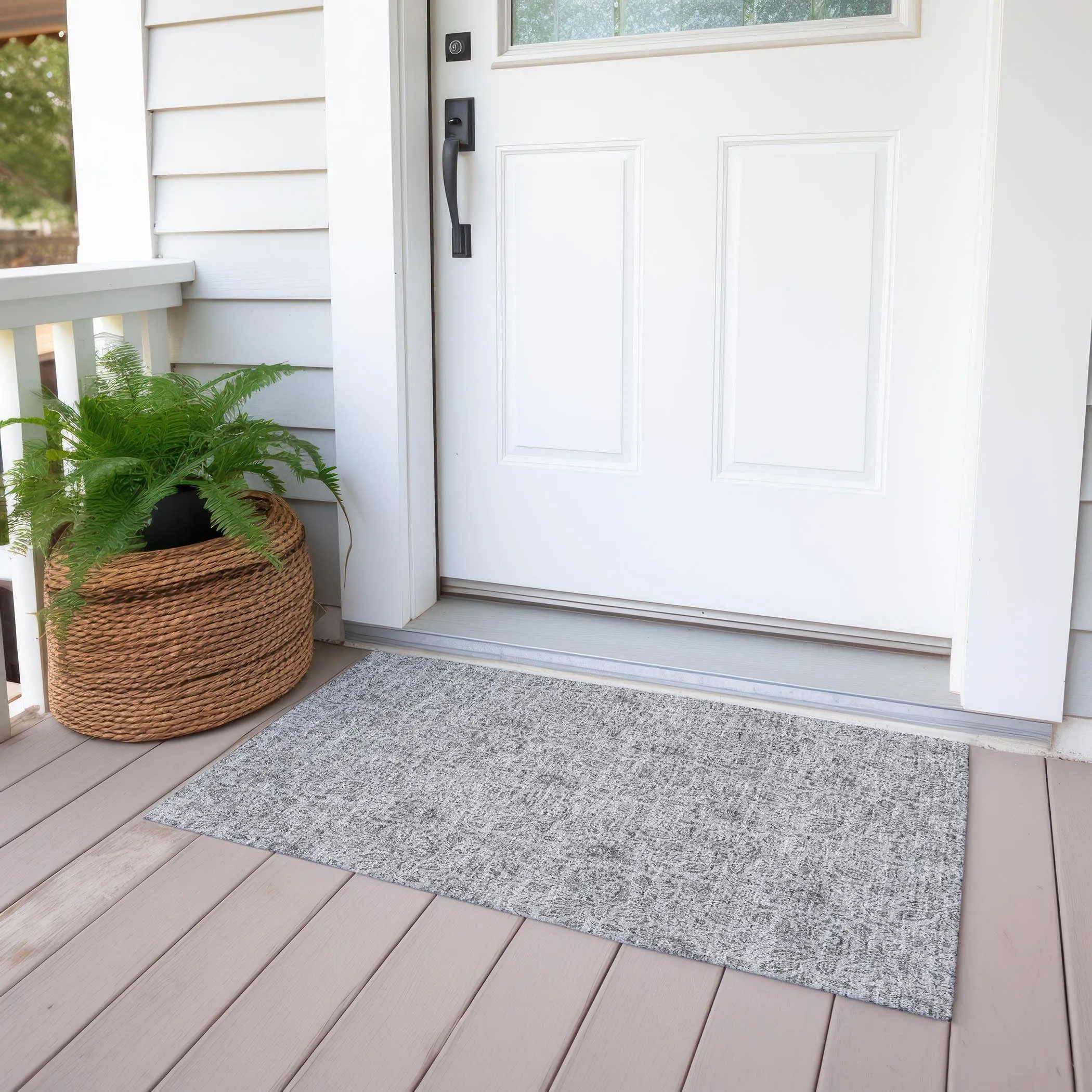 Machine Washable Indoor/ Outdoor Chantille Farmhouse Floral Rug