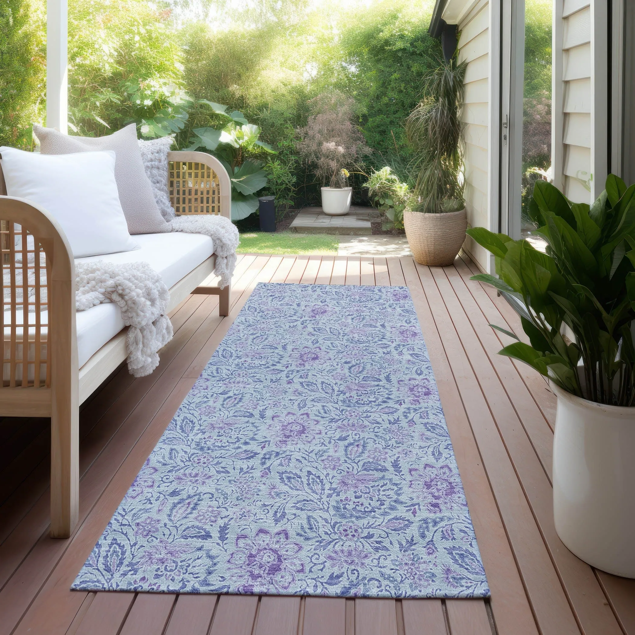 Machine Washable Indoor/ Outdoor Chantille Farmhouse Floral Rug