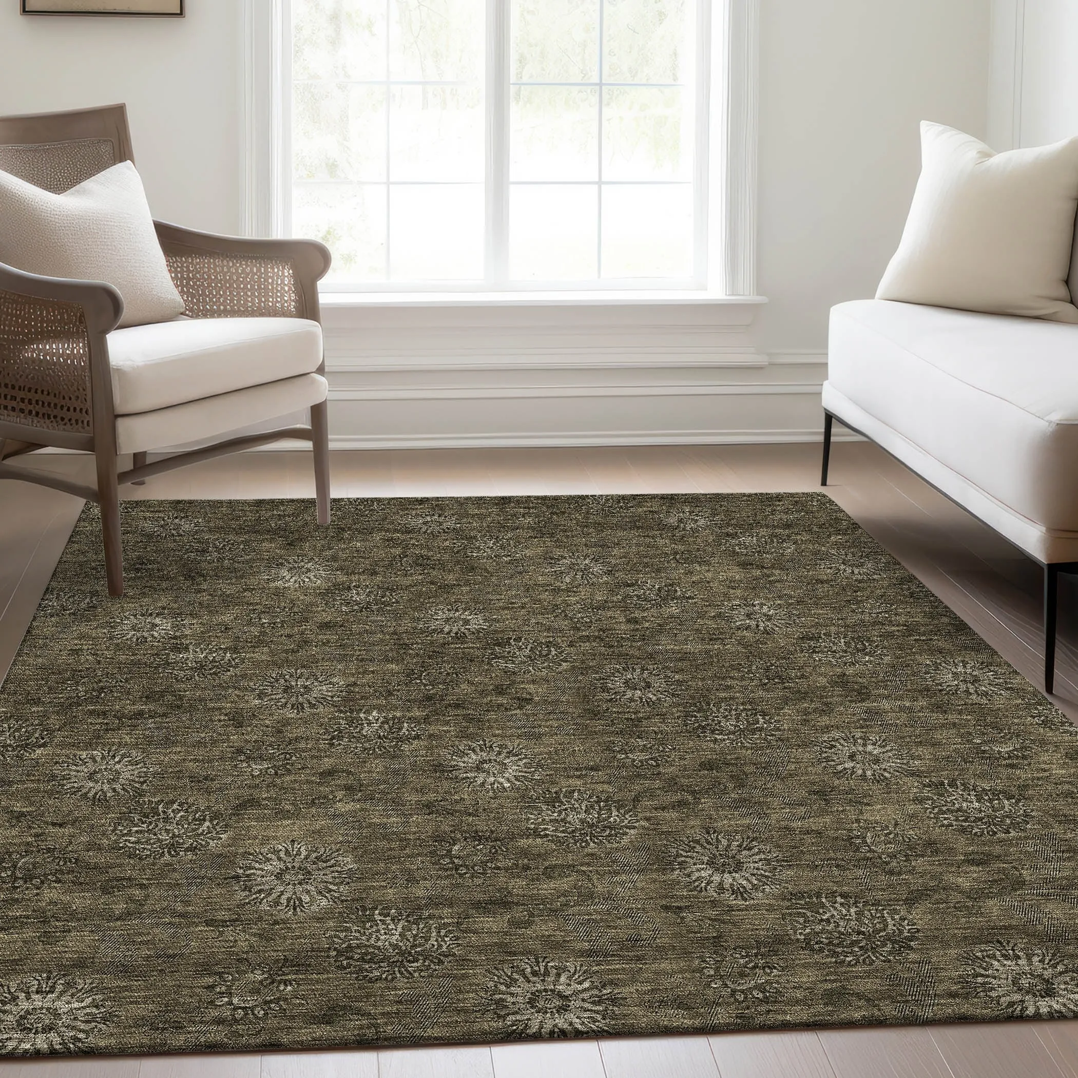 Machine Washable Indoor/ Outdoor Chantille Floral Burst Rug