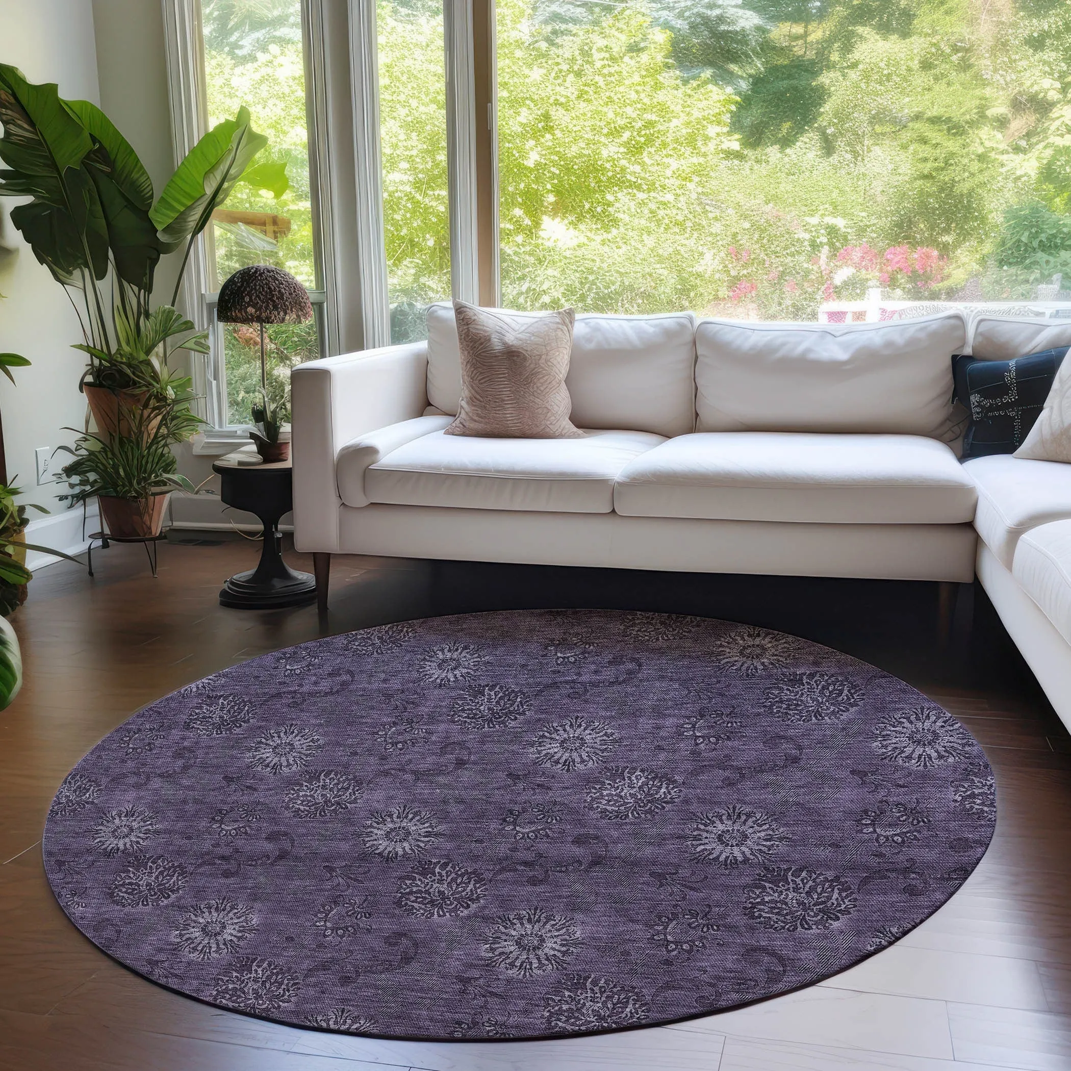 Machine Washable Indoor/ Outdoor Chantille Floral Burst Rug