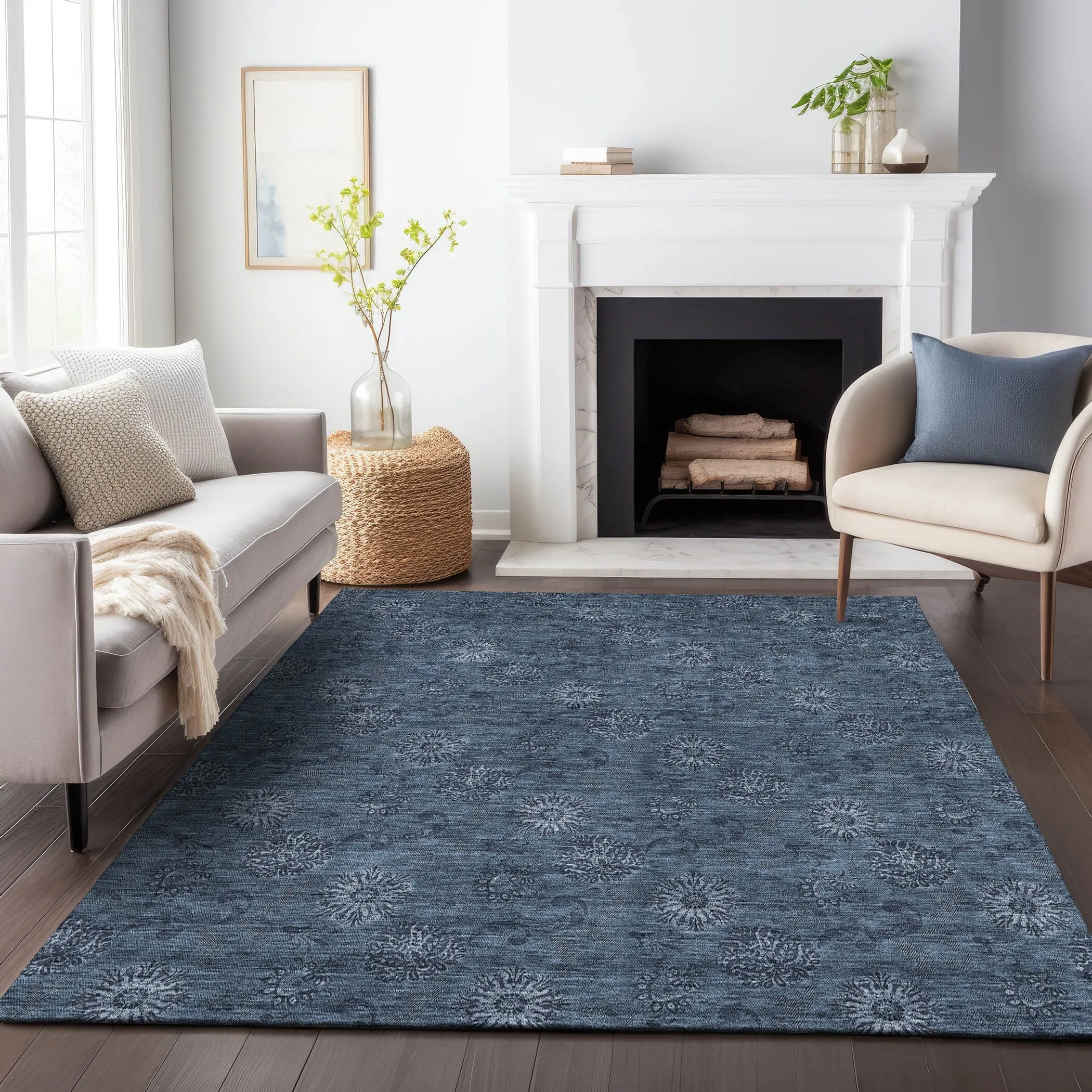 Machine Washable Indoor/ Outdoor Chantille Floral Burst Rug