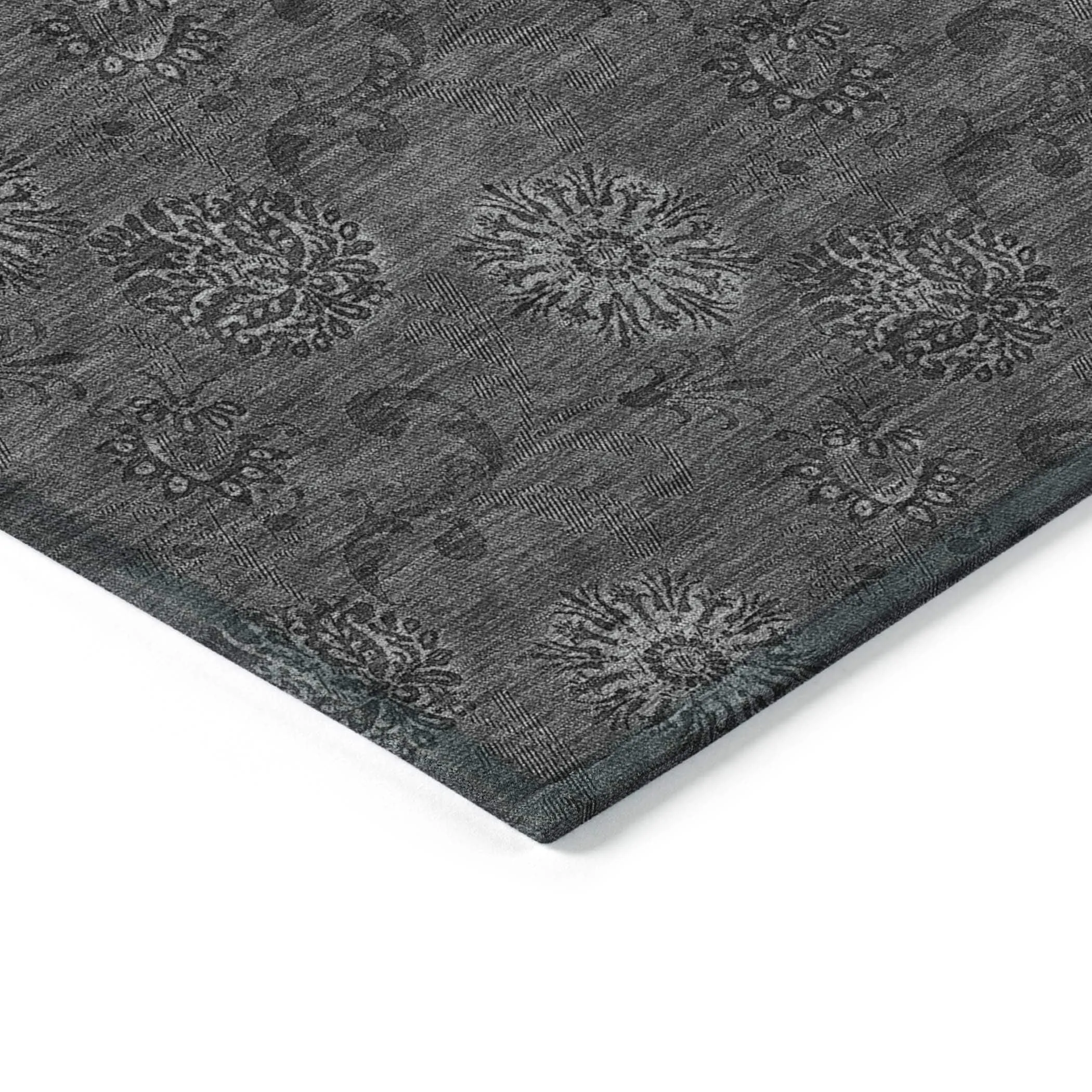 Machine Washable Indoor/ Outdoor Chantille Floral Burst Rug
